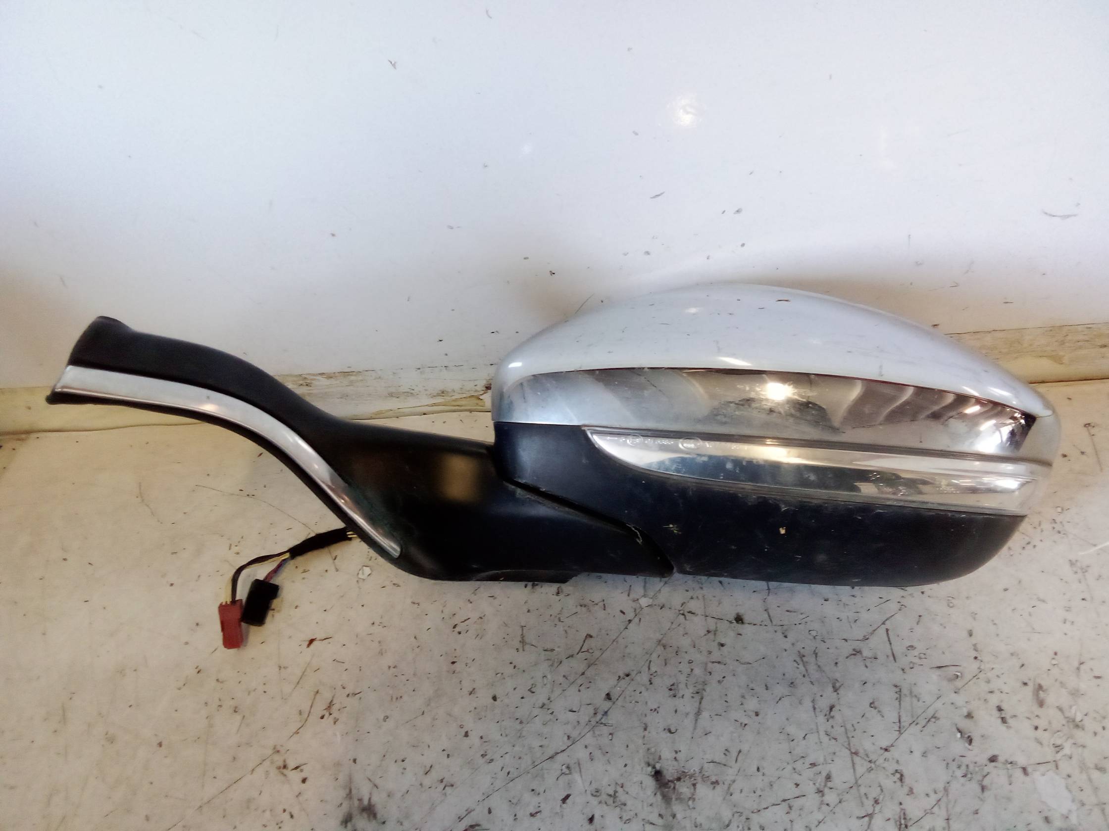 Retrovisore est. regolaz. elettr. sx.