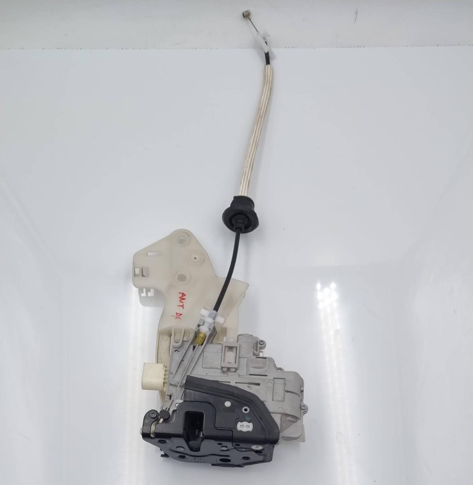 Serratura porta ant. dx.