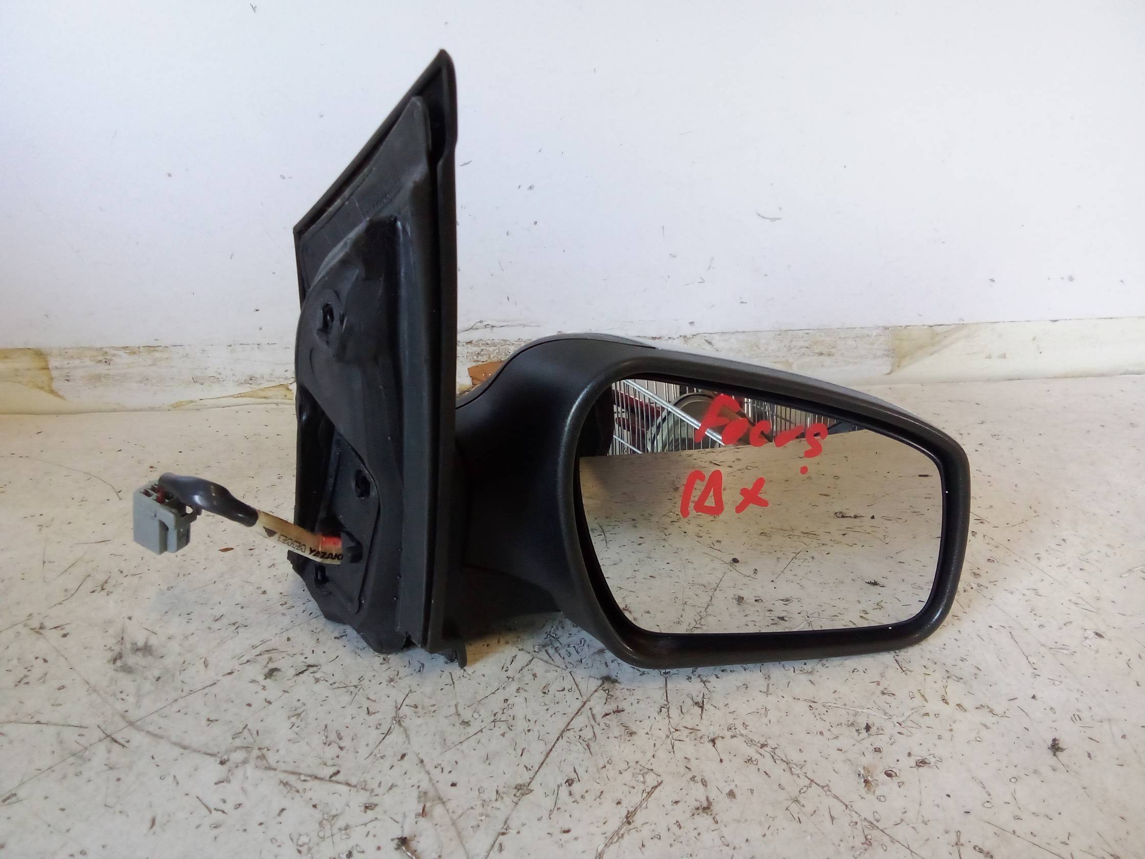 Retrovisore est. regolaz. elettr. dx.