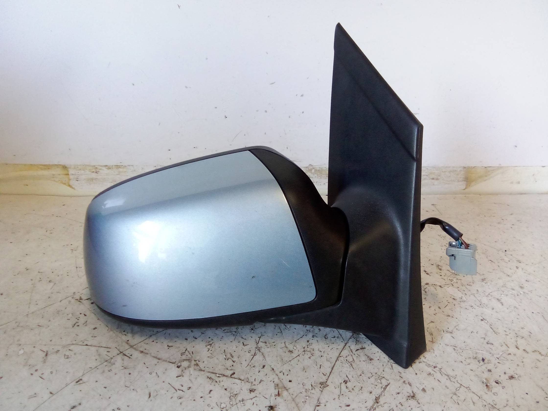 Retrovisore est. regolaz. elettr. dx.