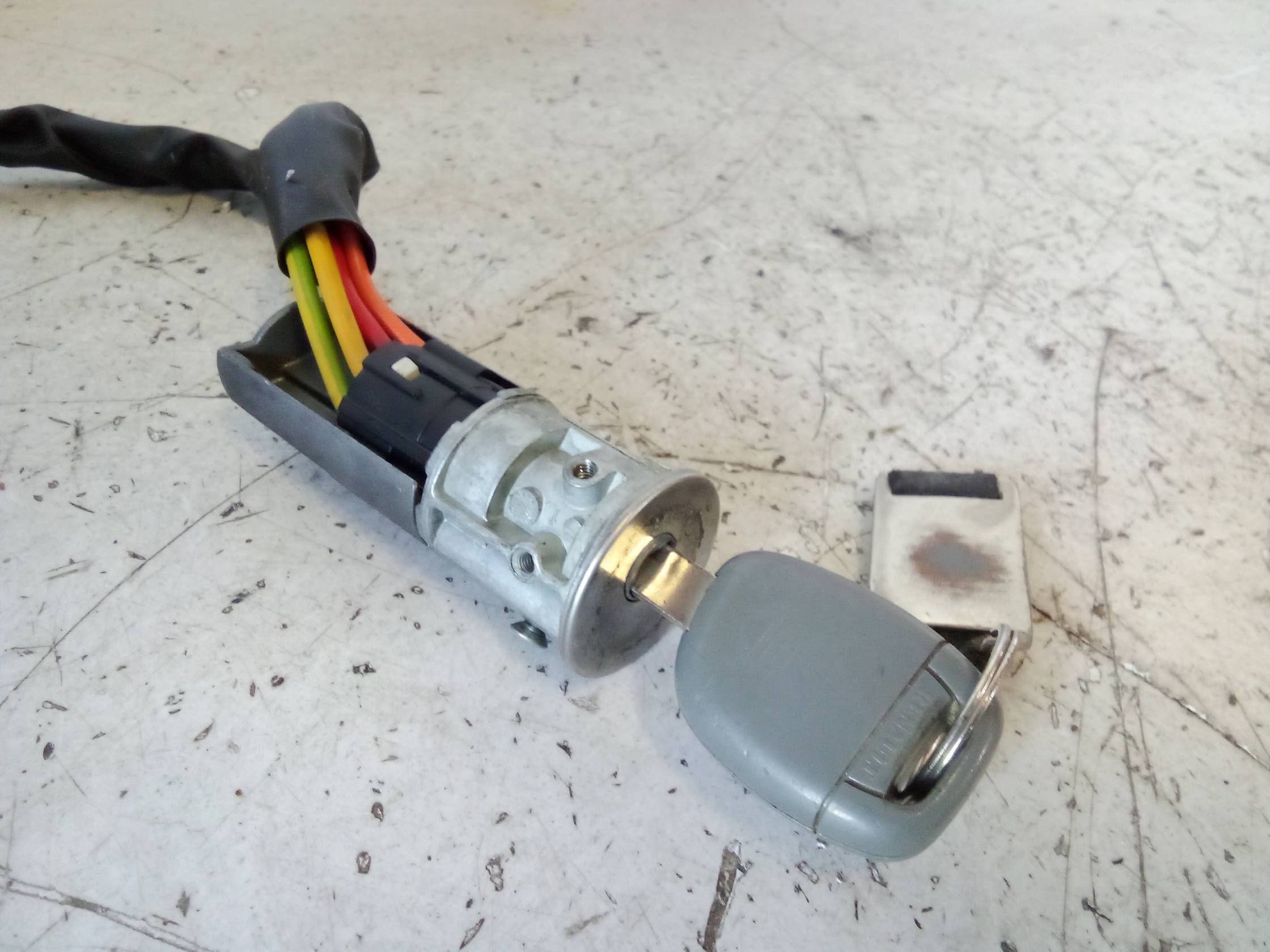 Commutatore avviamento Commutatore avviamento