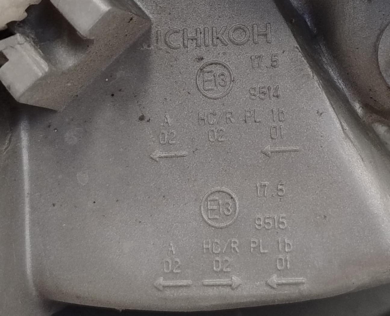 Fanale anteriore dx.