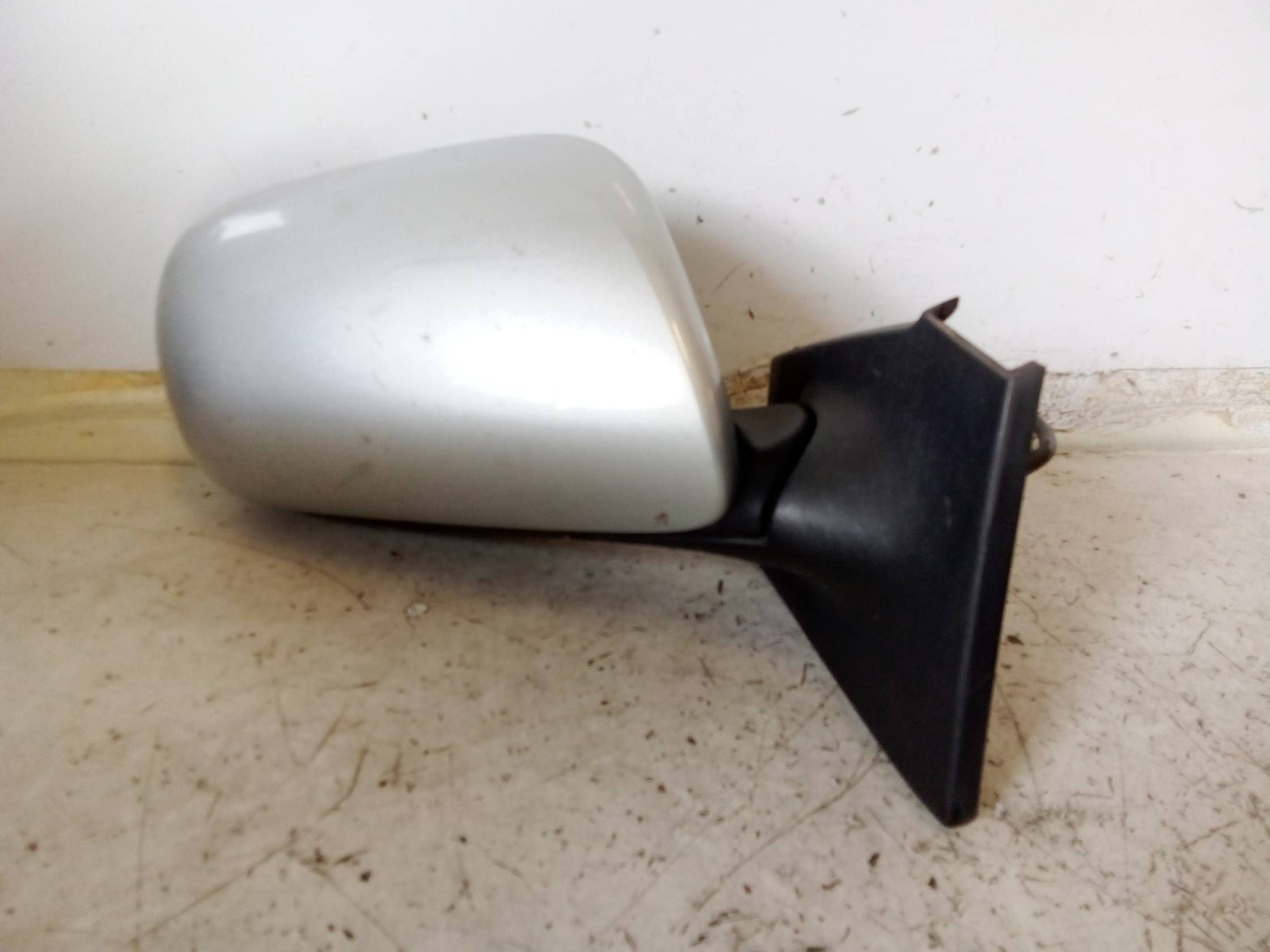 Retrovisore est. regolaz. elettr. dx.