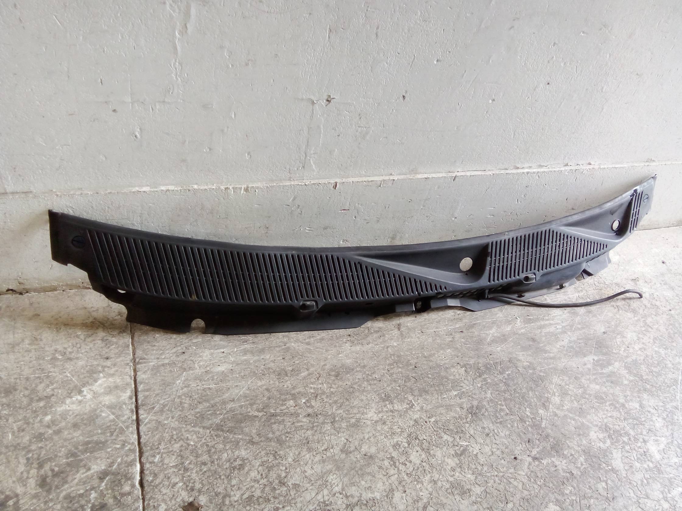 Griglia centr. sottoparabrezza