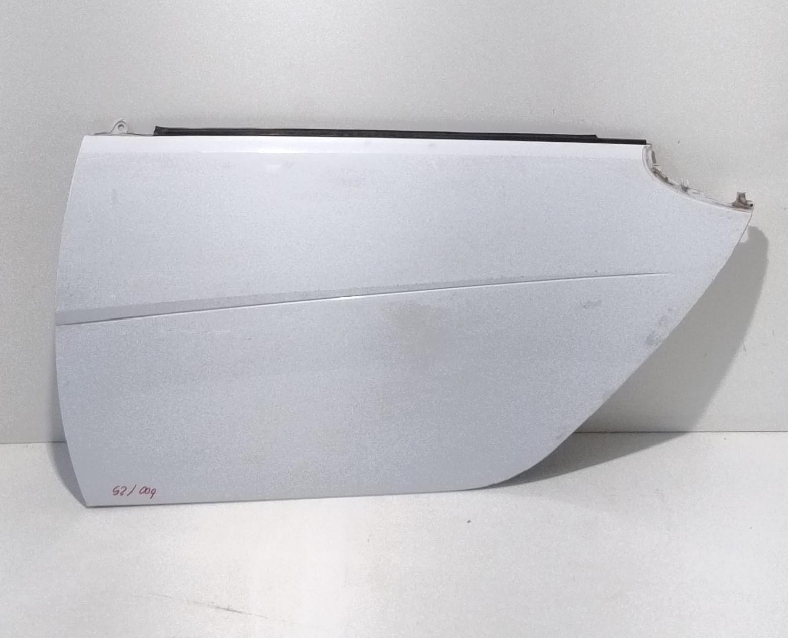 Pannello esterno porta anteriore sx.