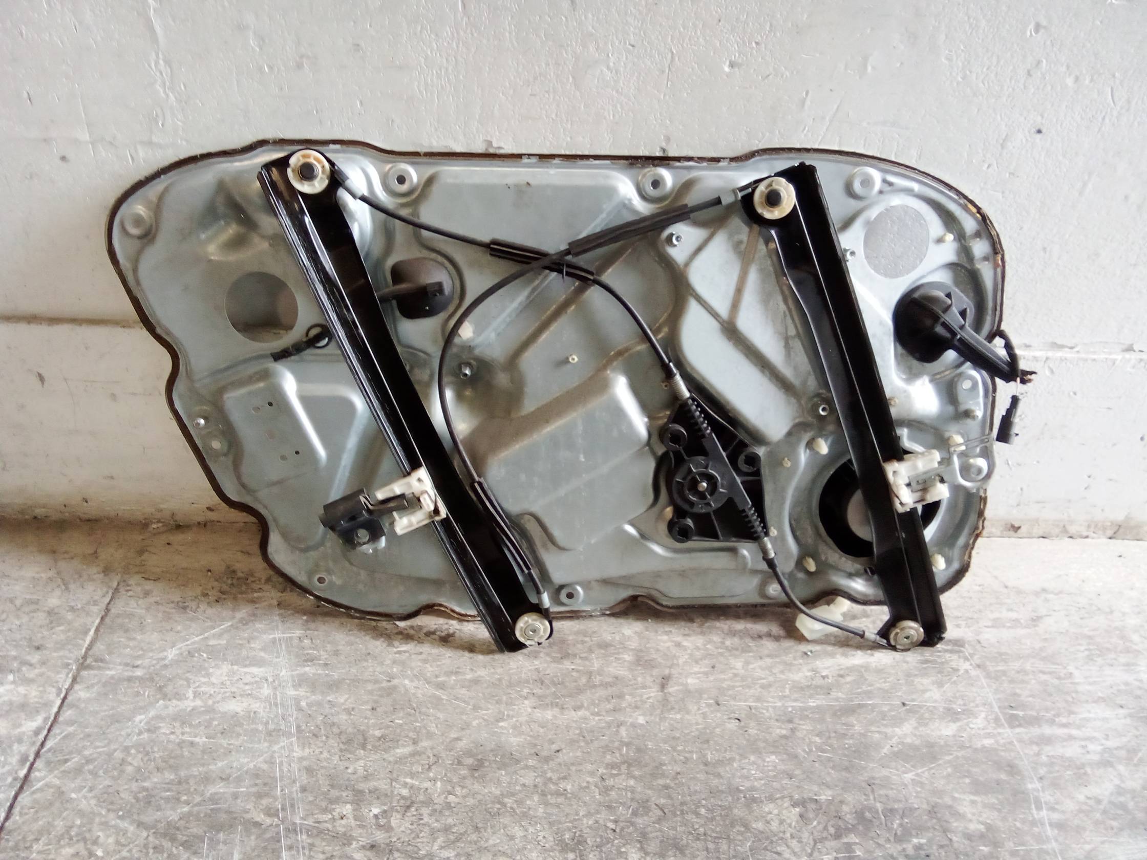 Alzacristallo elettr. porta ant. dx.