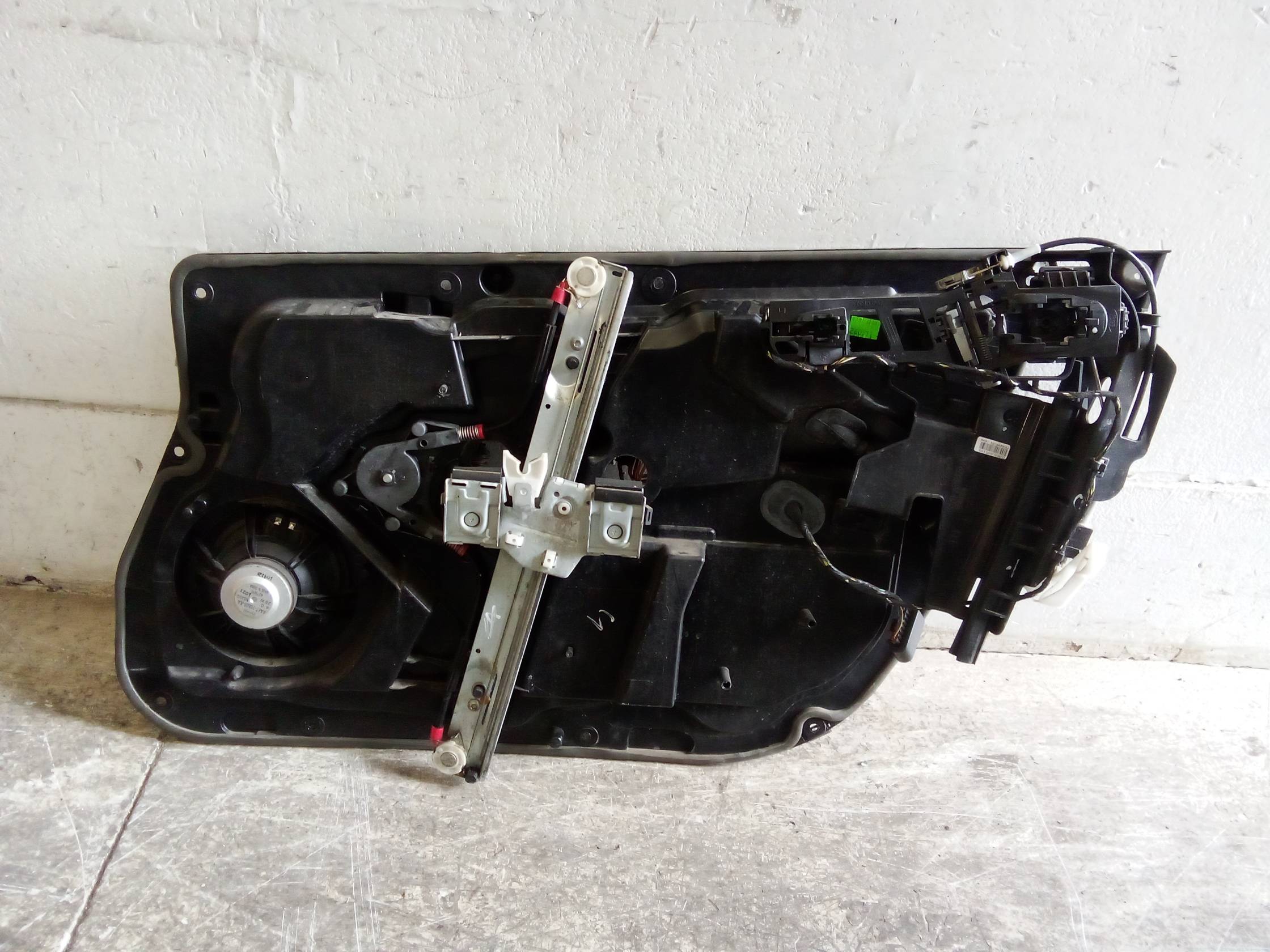 Alzacristallo elettr. porta ant. sx.