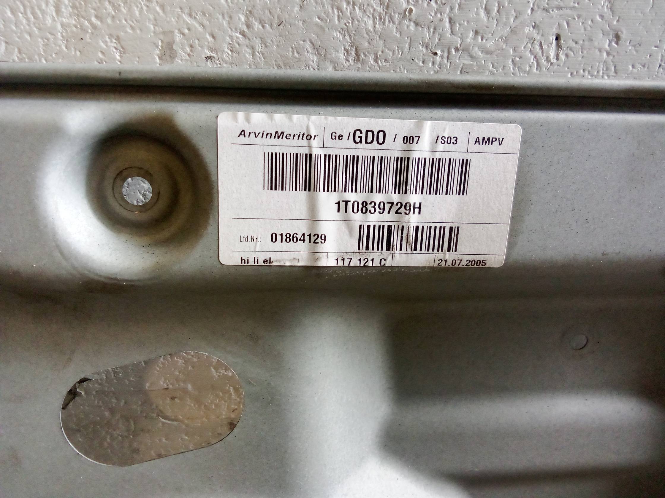 Alzacristallo elettr. porta post. sx.