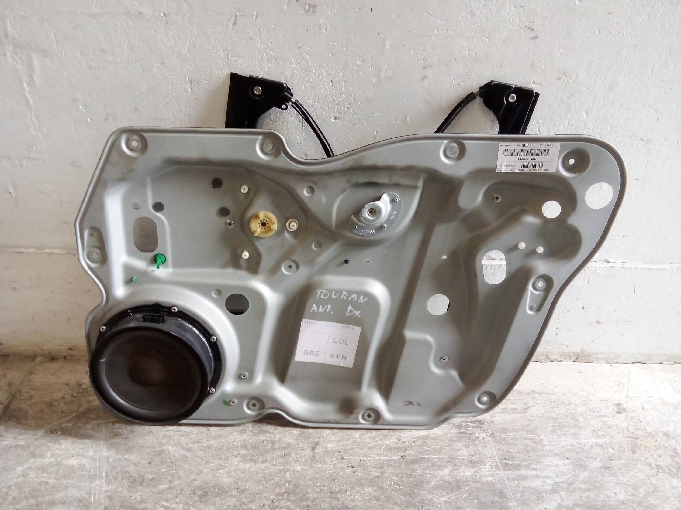 Alzacristallo elettr. porta ant. dx.