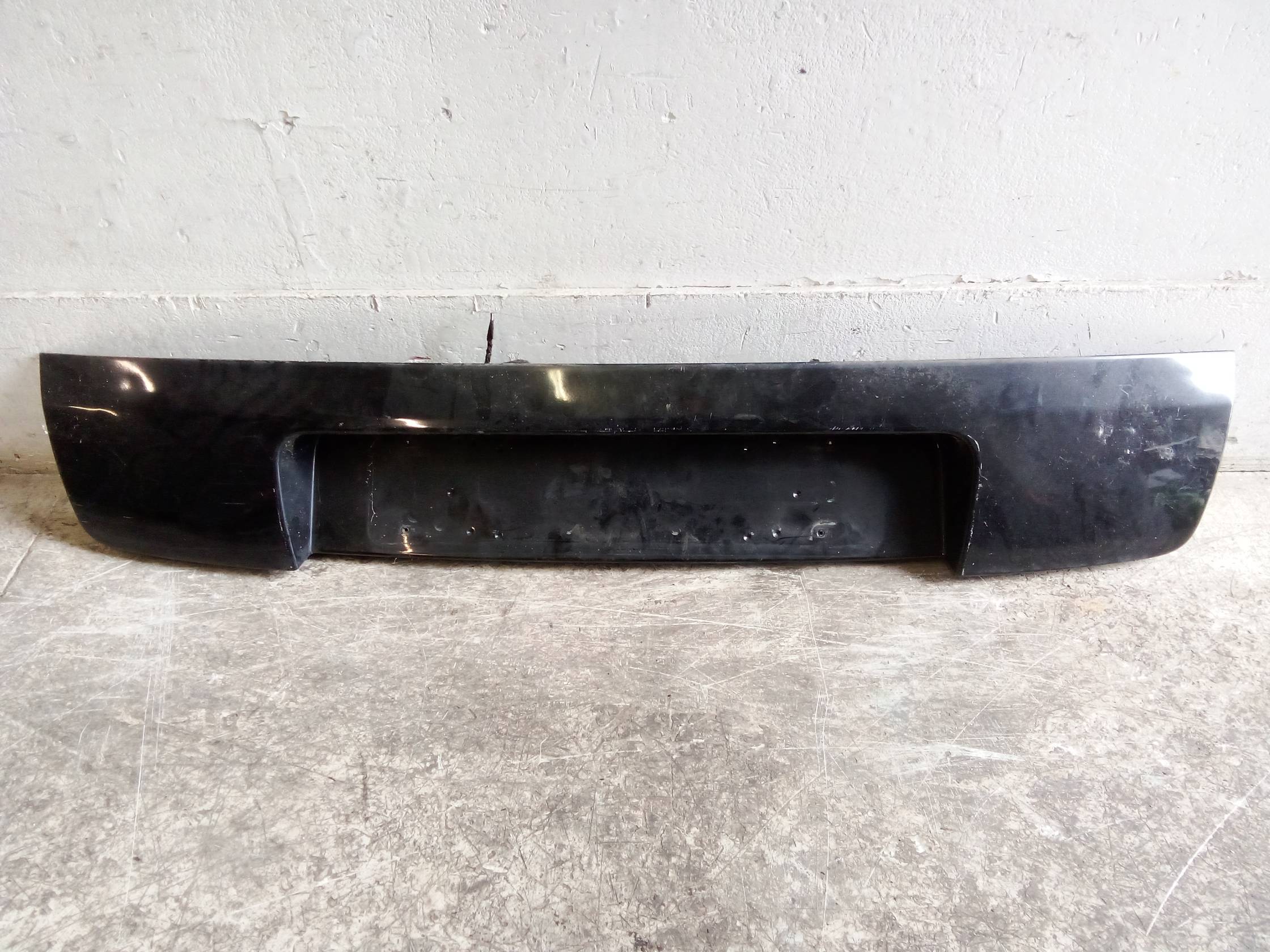 Maniglia portello post. Maniglia portello post.