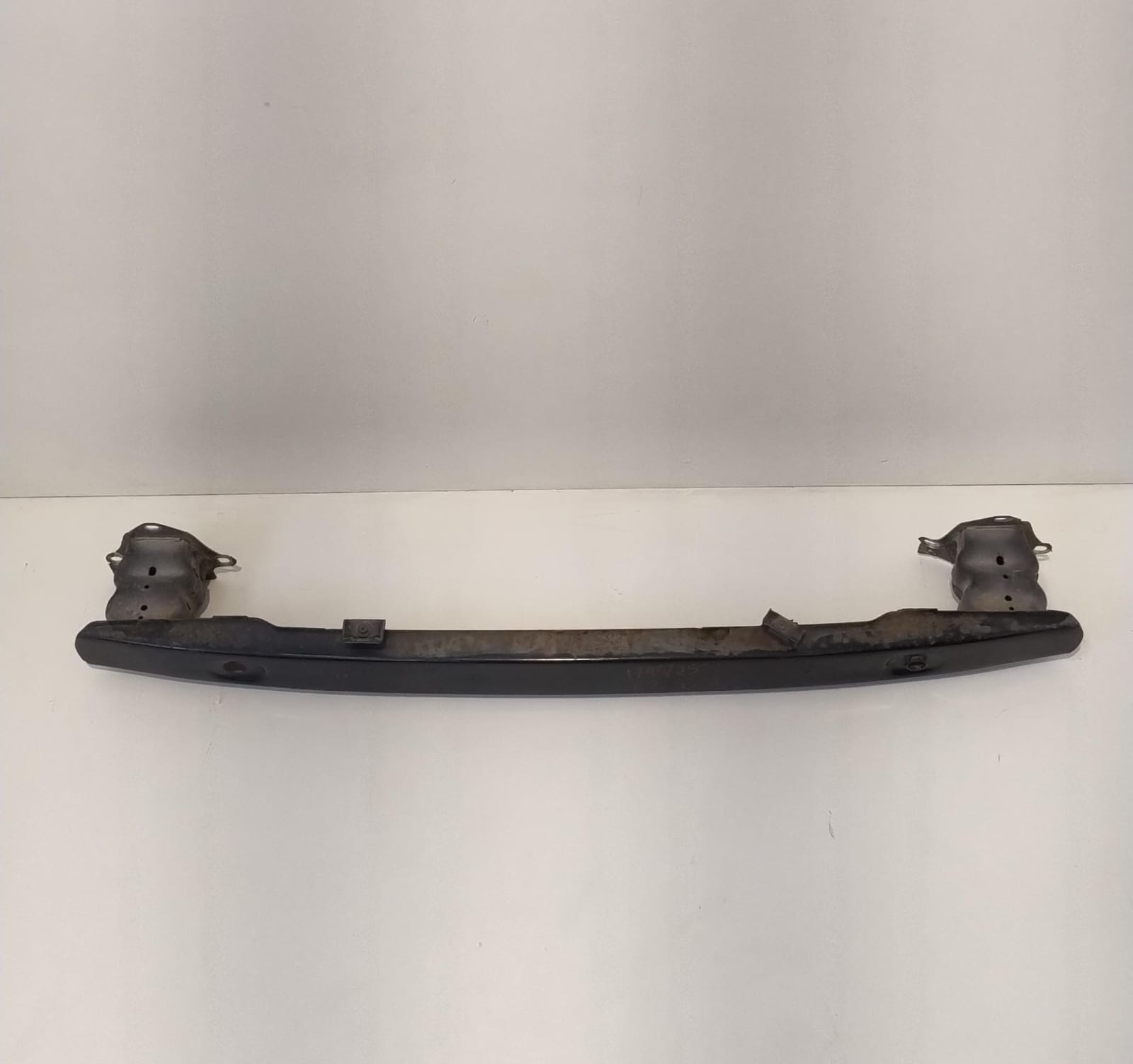 Traversa paraurti post.