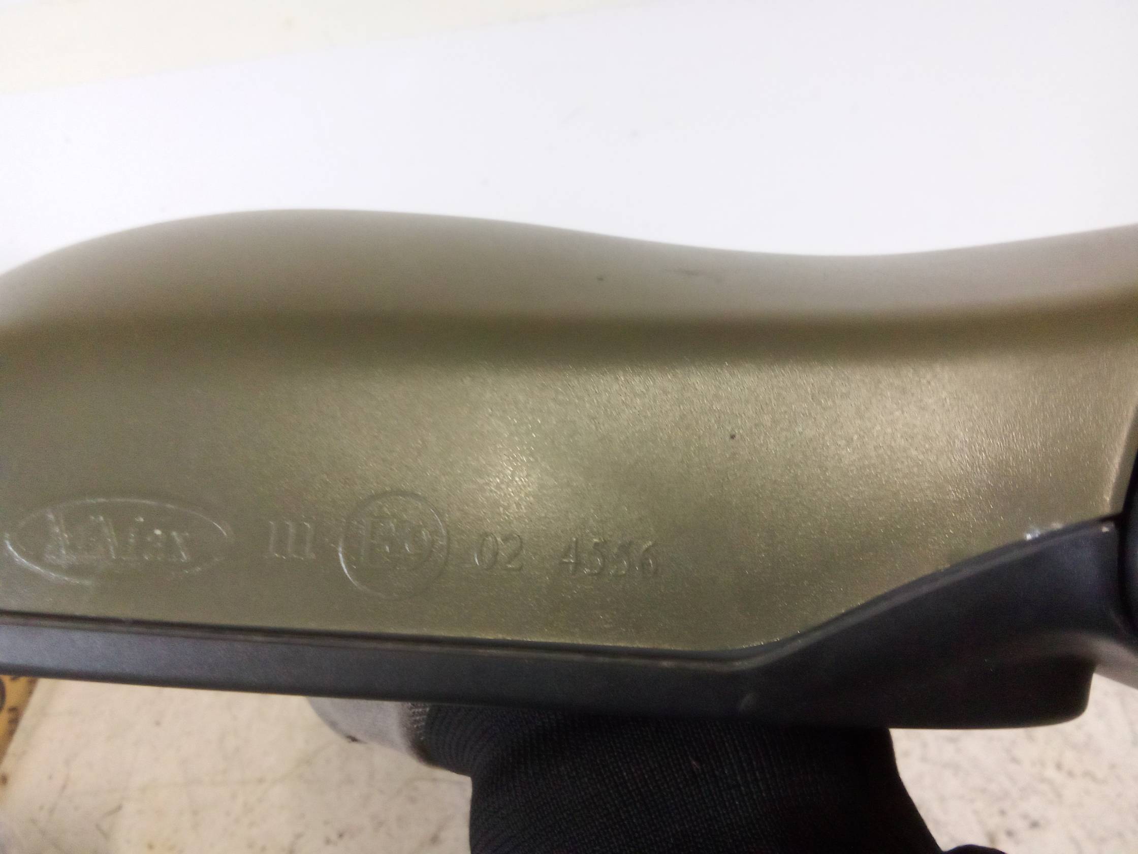 Retrovisore est. dx.