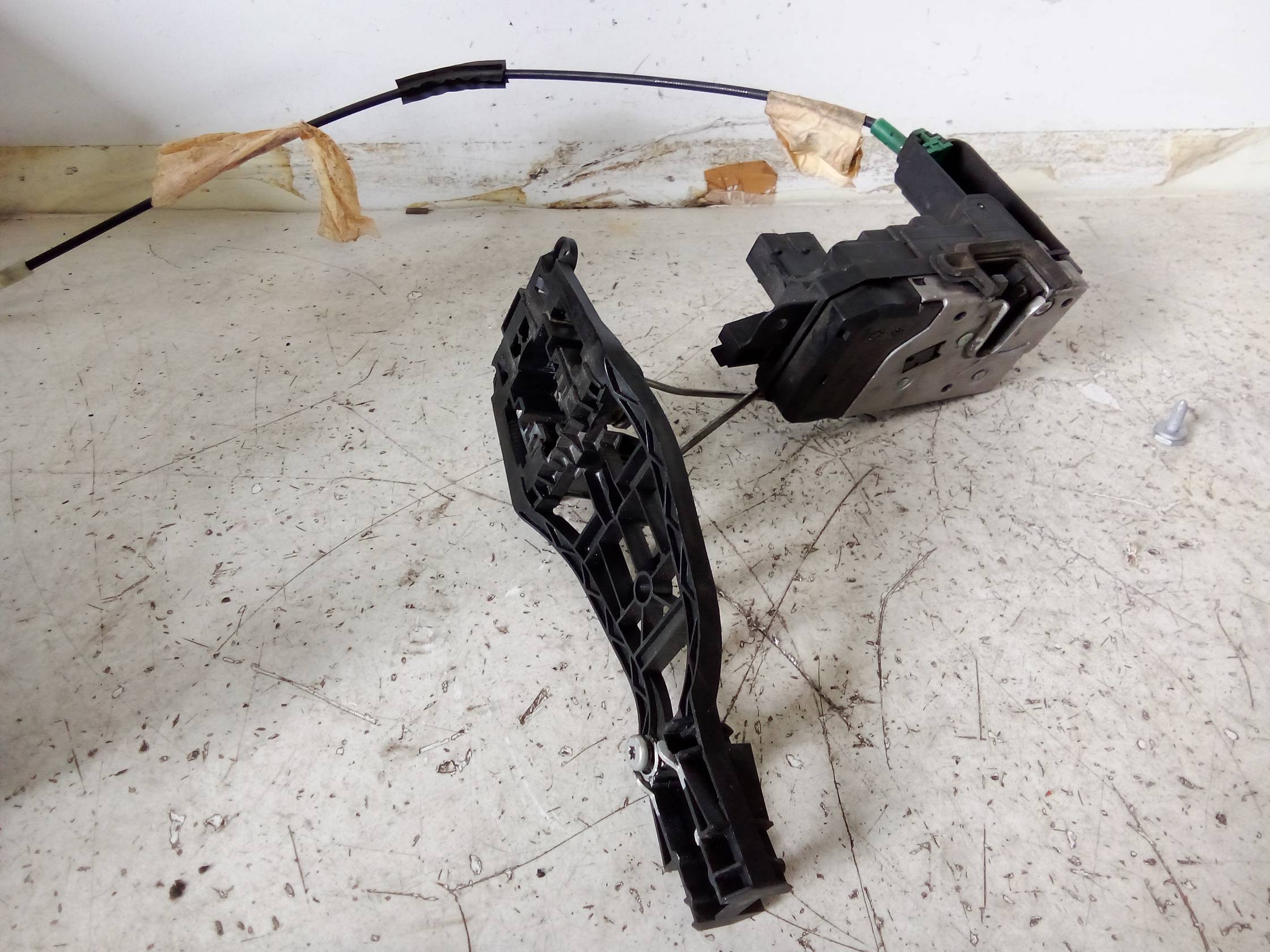 Serratura porta ant. sx.