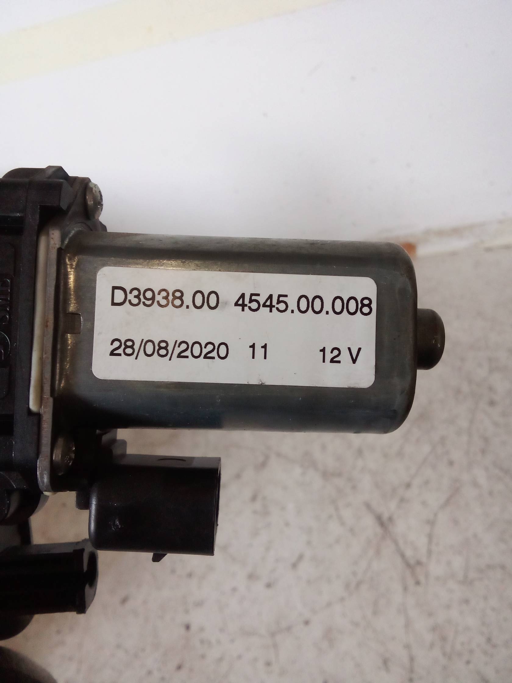 Alzacristallo elettr. porta ant. con motorino sx. Alzacristallo elettr. porta ant. con motorino sx.