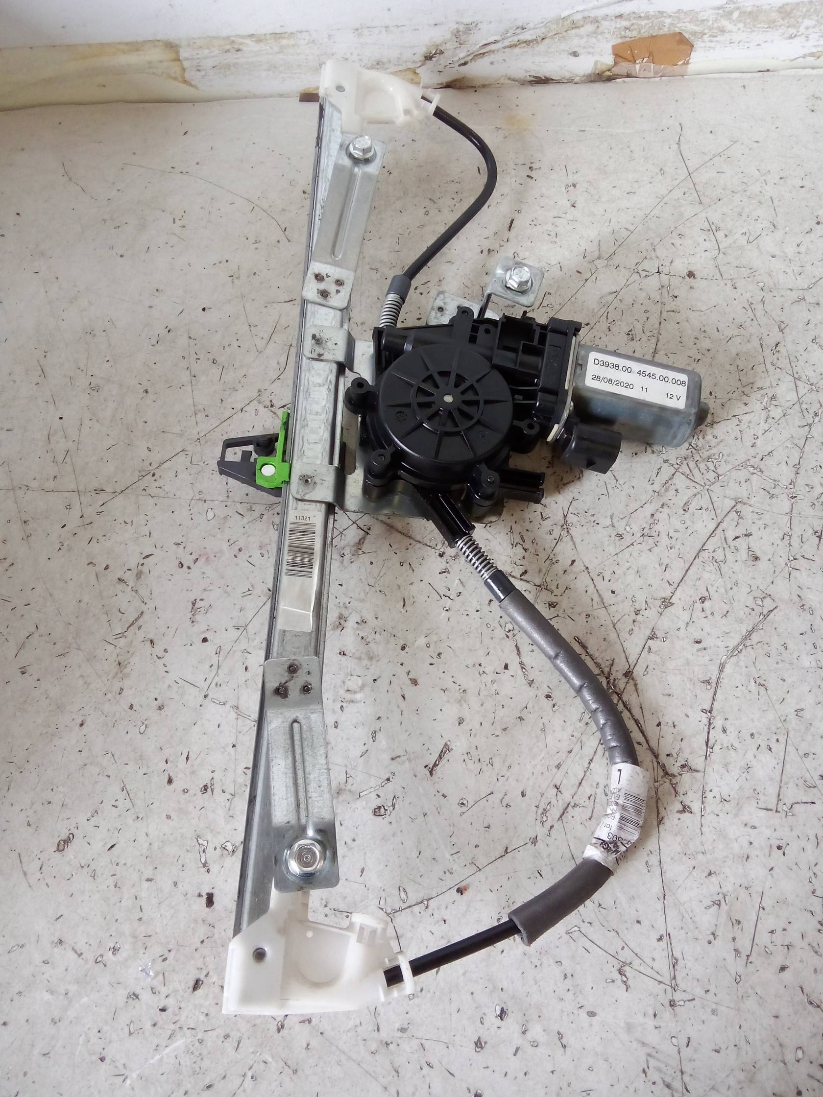 Alzacristallo elettr. porta ant. con motorino sx. Alzacristallo elettr. porta ant. con motorino sx.