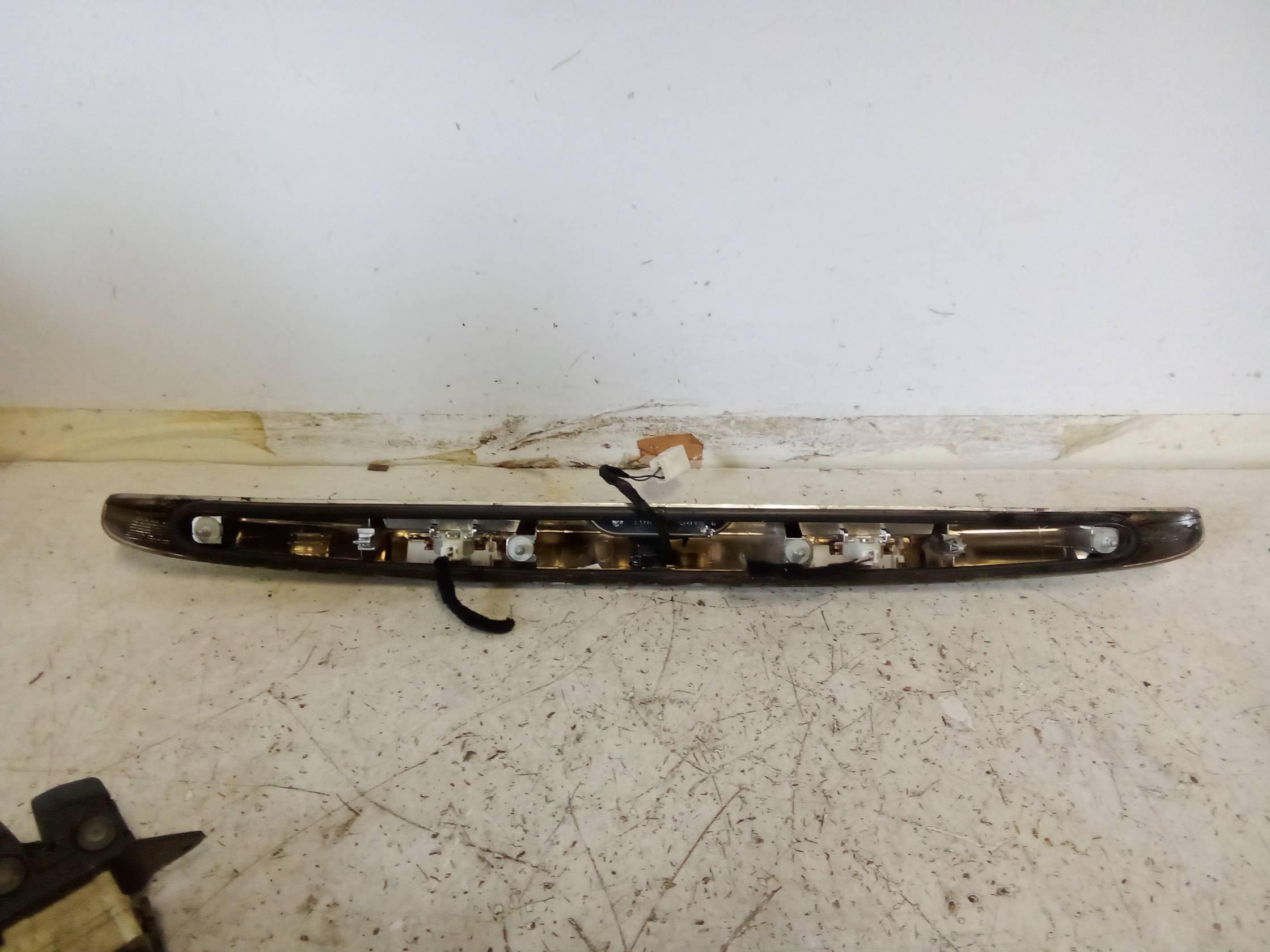 Maniglia portello post. Maniglia portello post.