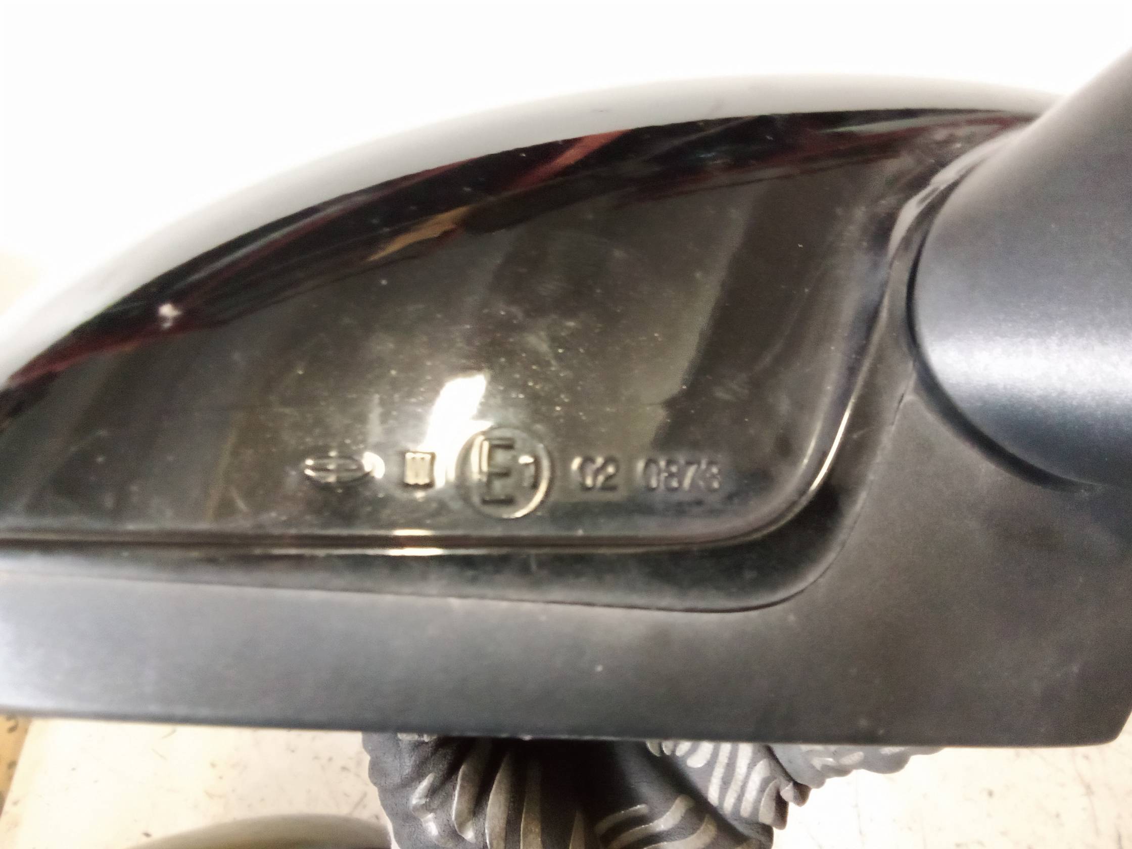 Retrovisore est. regolaz. elettr. dx.