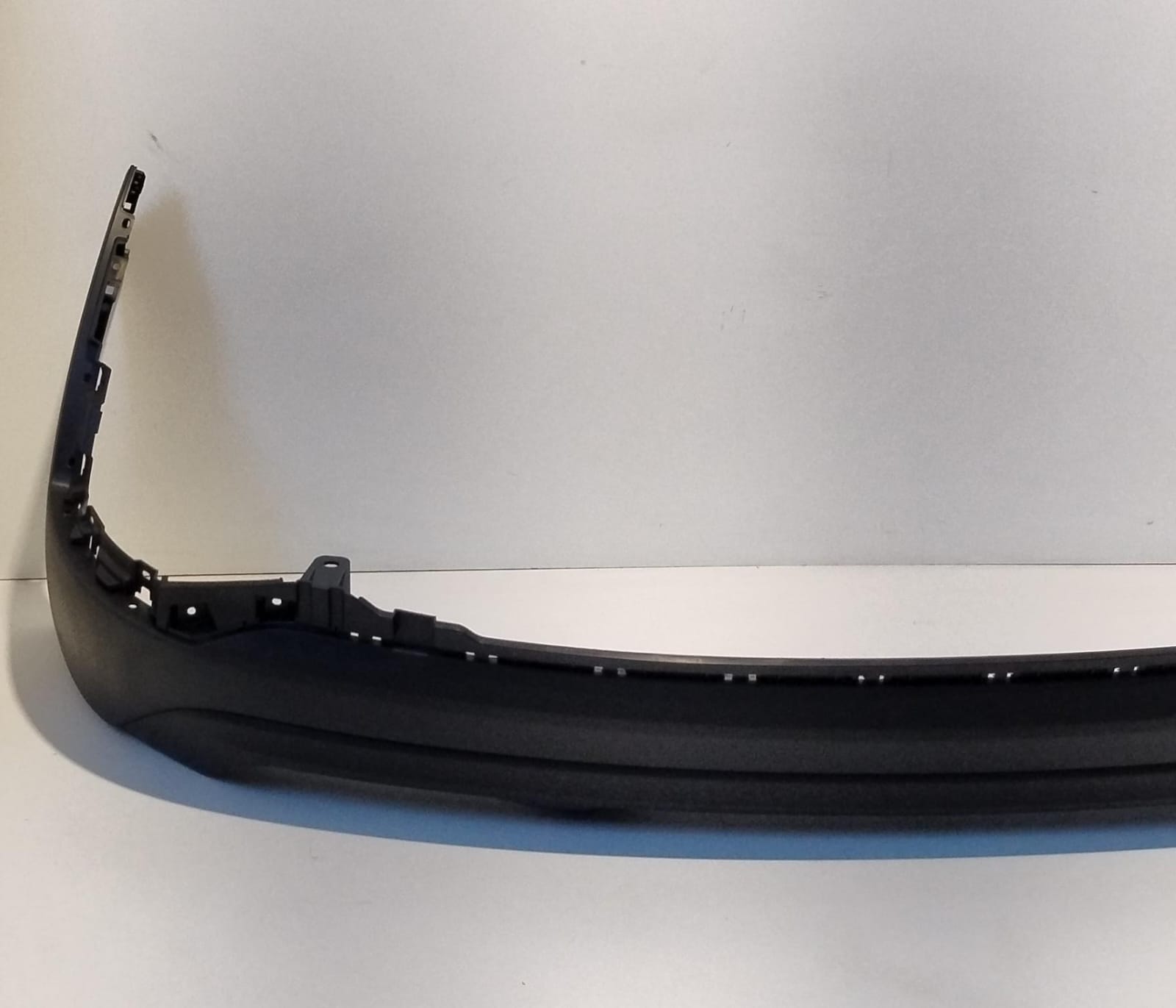 Paraurti post. parte bassa