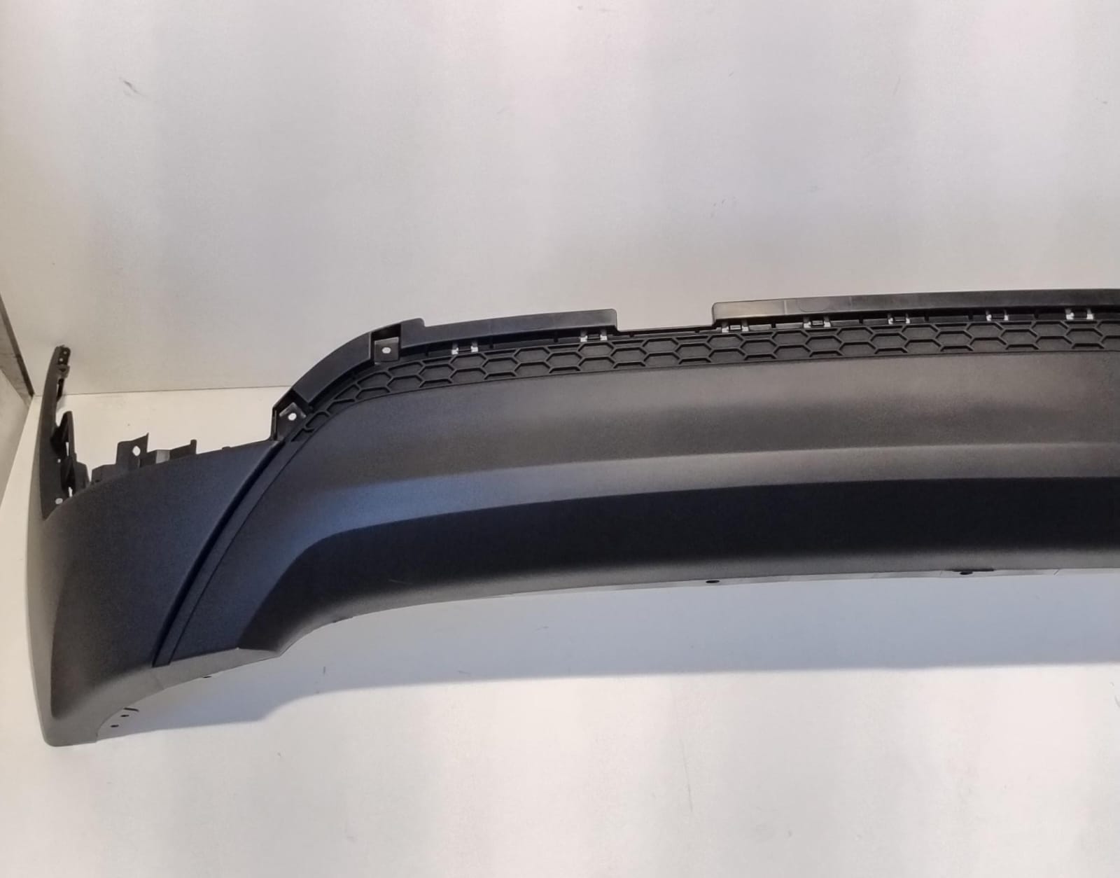 Paraurti post. parte bassa