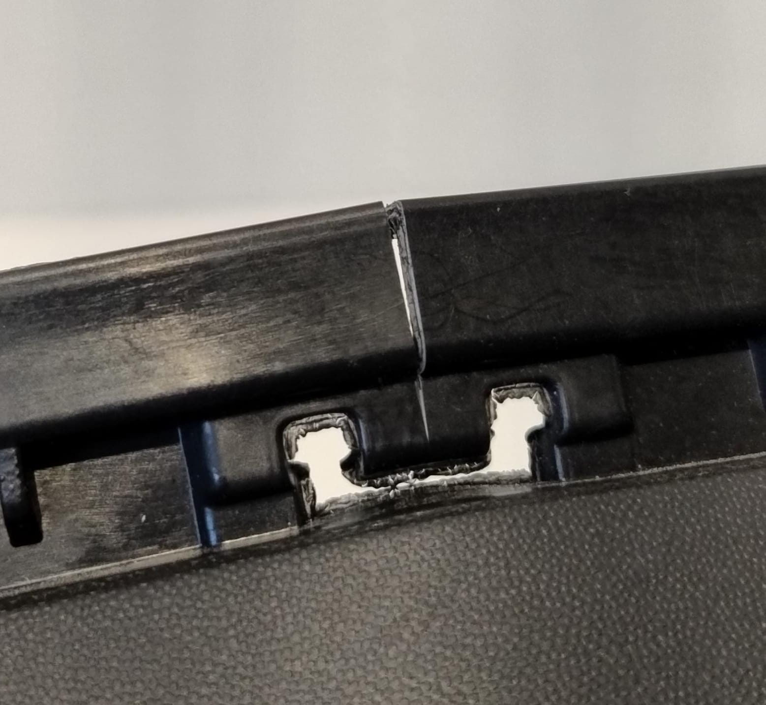 Paraurti post. parte bassa