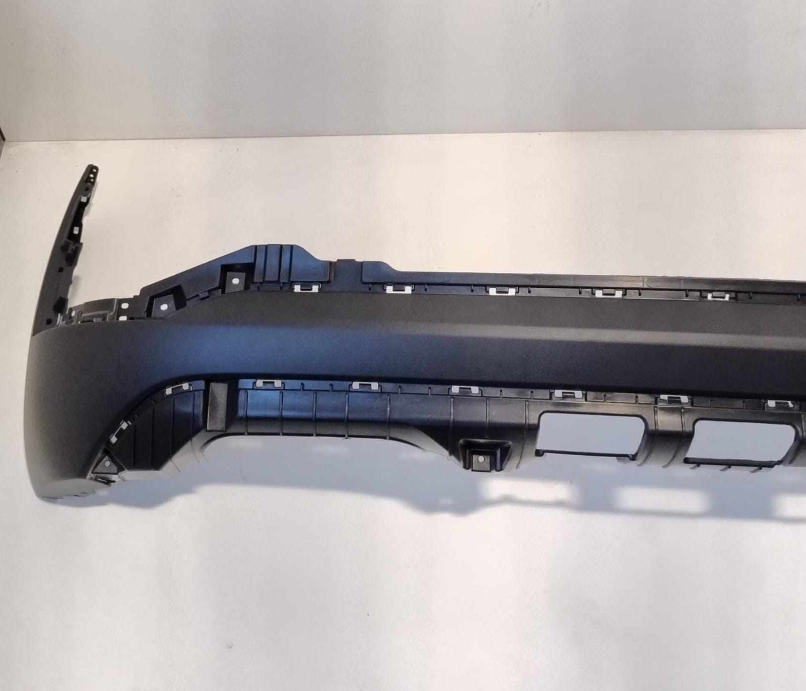 Paraurti post. parte bassa