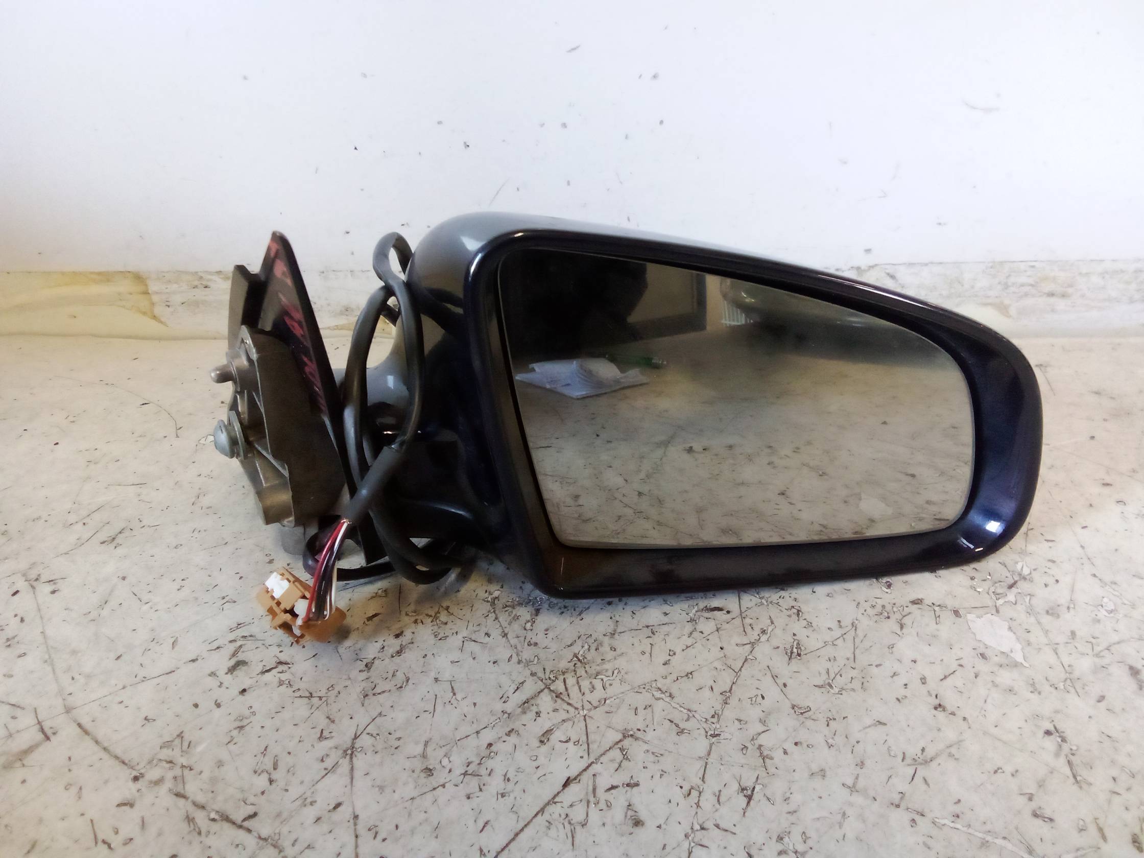 Retrovisore est. regolaz. elettr. dx.