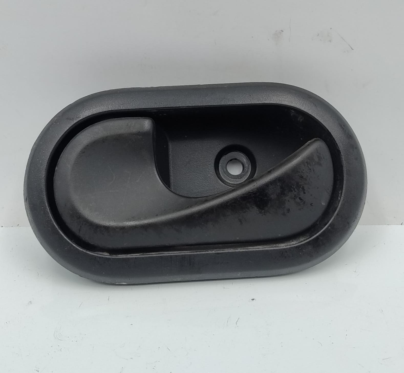 Maniglia int. apertura  porta ant. sx.