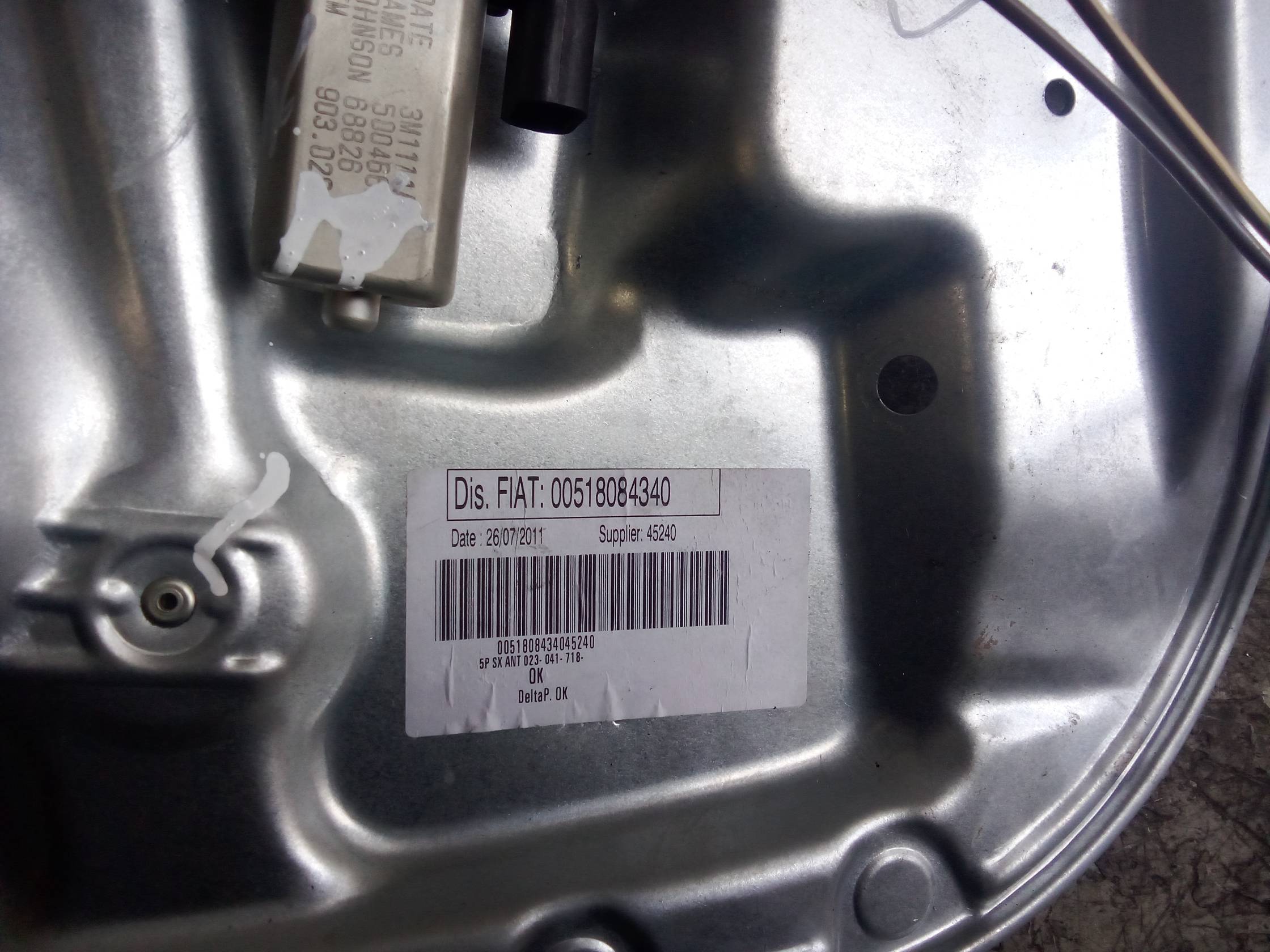 Alzacristallo elettr. porta ant. sx.