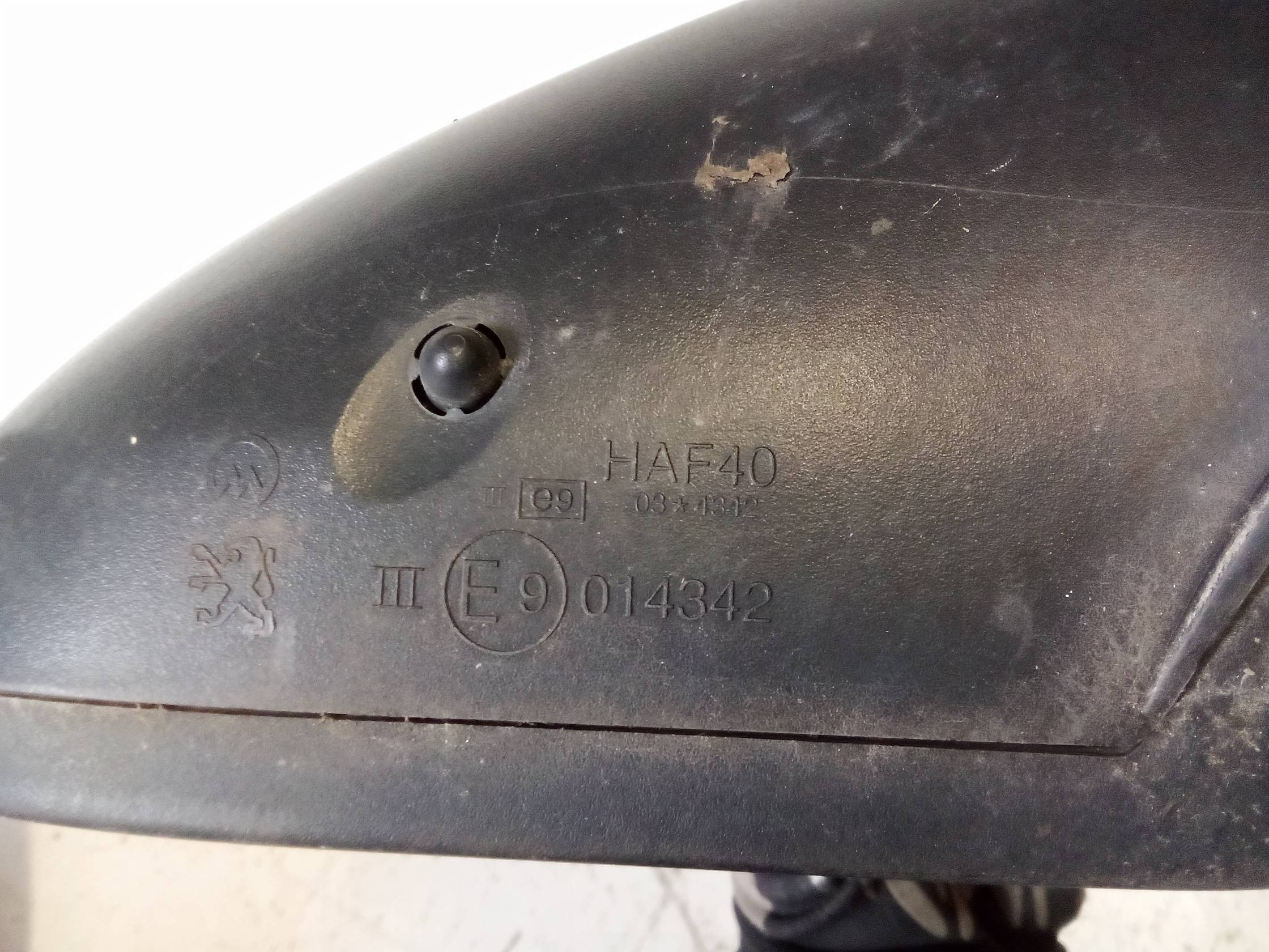 Retrovisore est. regolaz. elettr. dx.