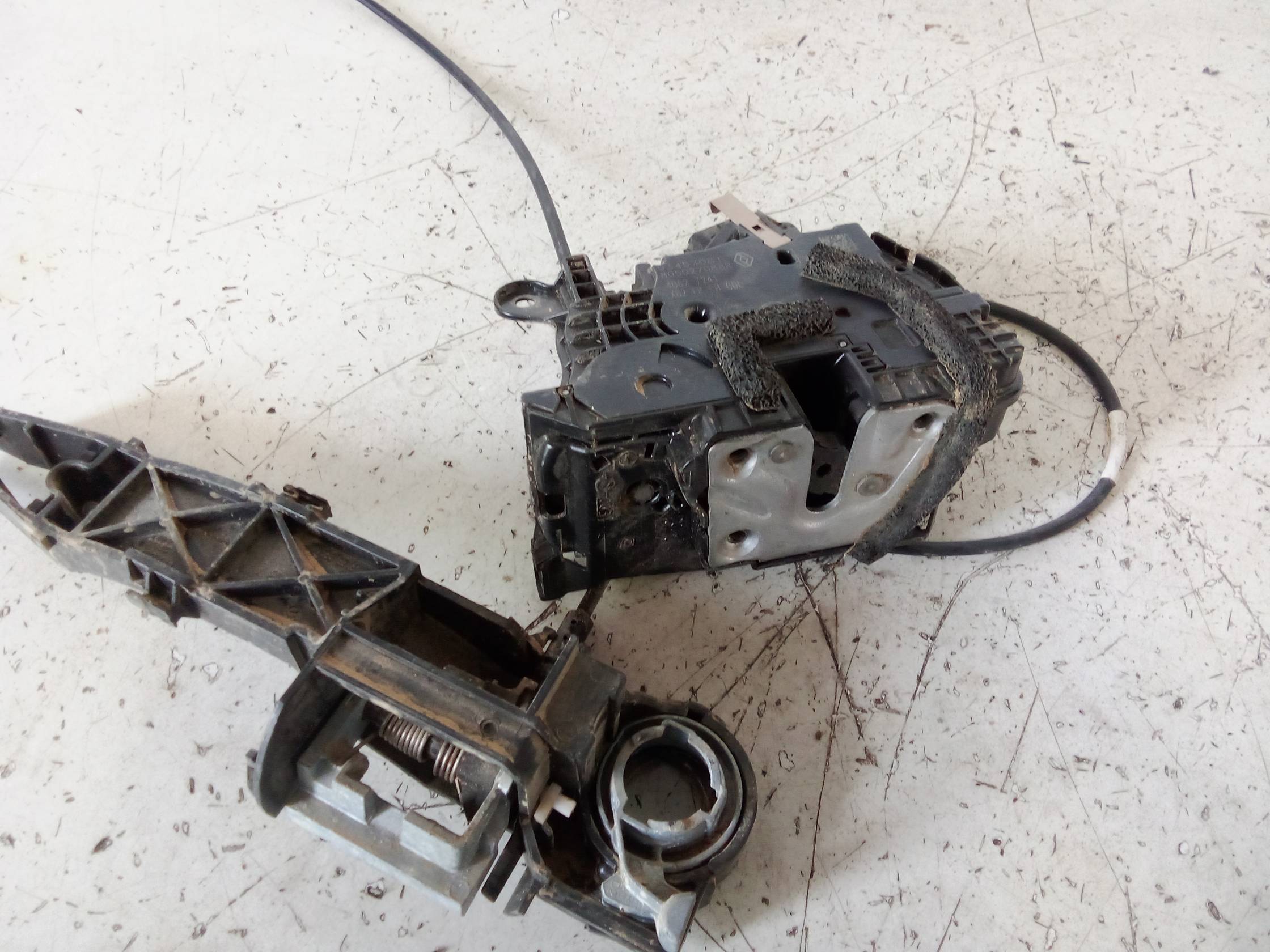 Serratura porta ant. dx.