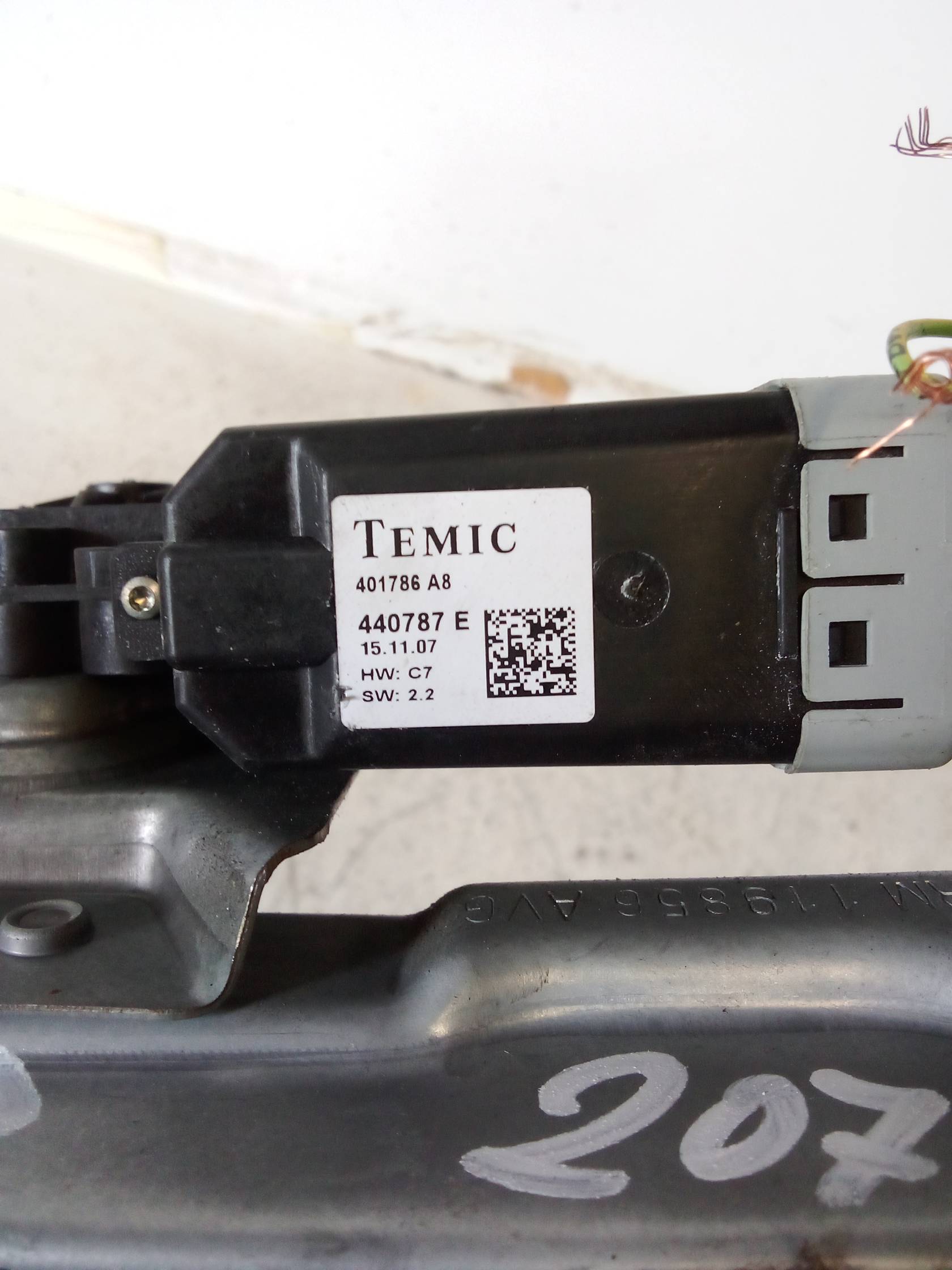 Alzacristallo elettr. porta ant. sx.