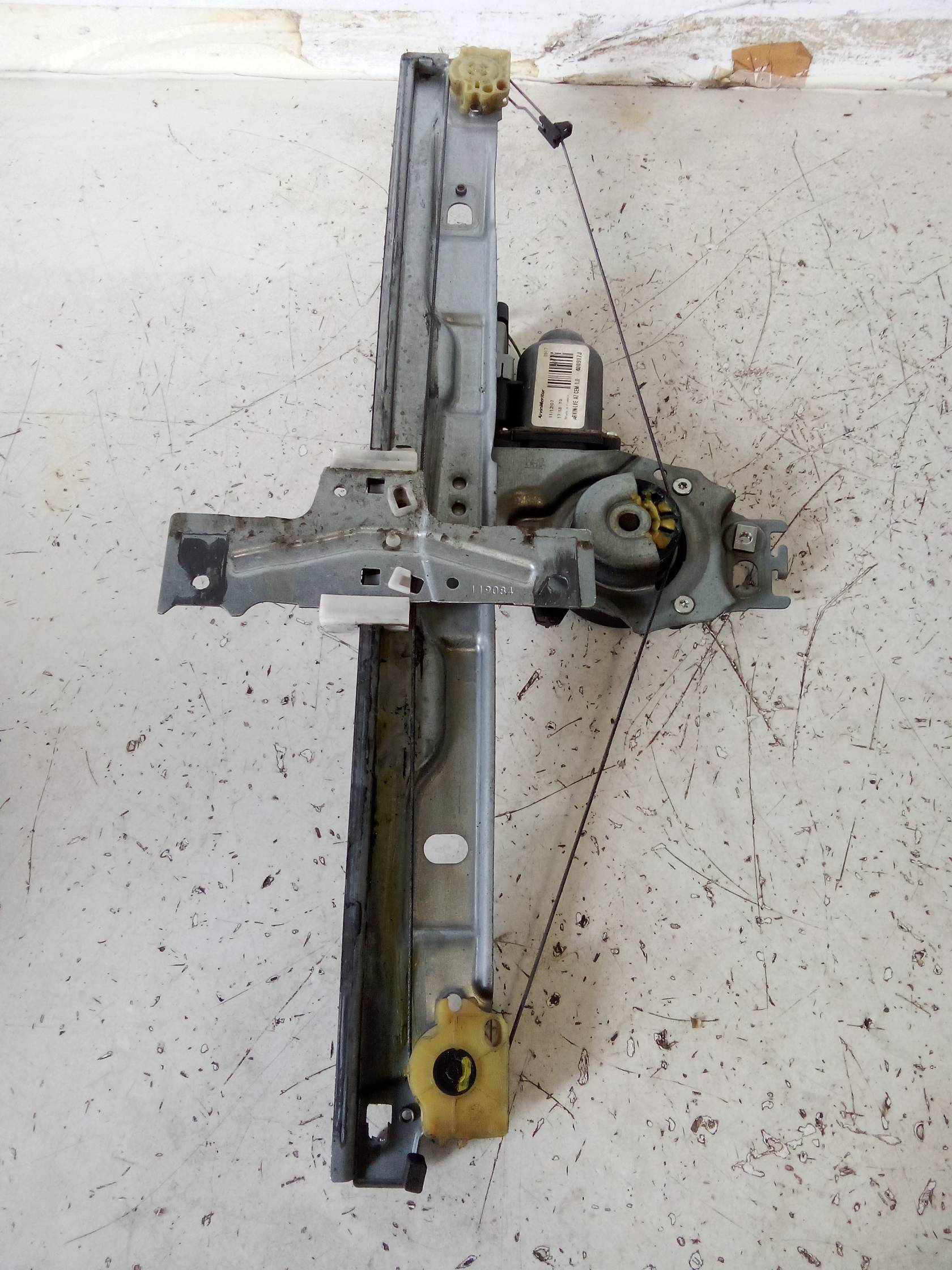 Alzacristallo elettr. porta ant. sx.