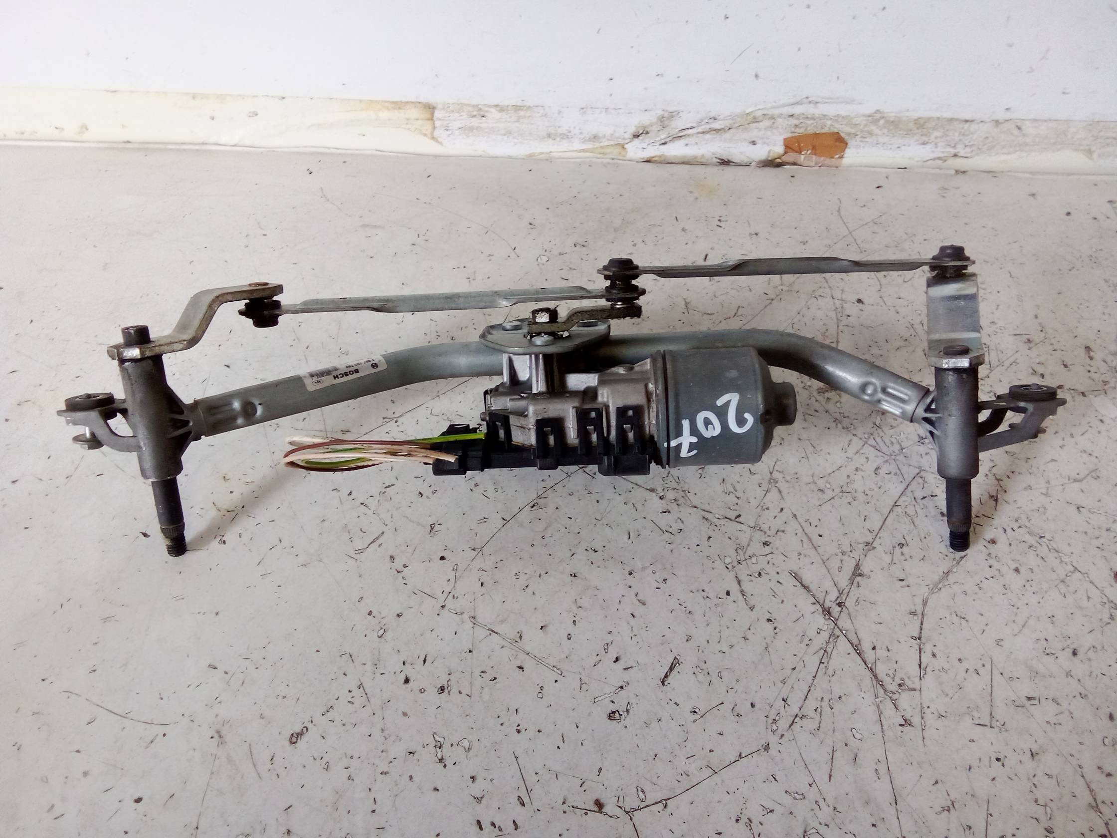 Meccanismo tergiparabrezza con motorino