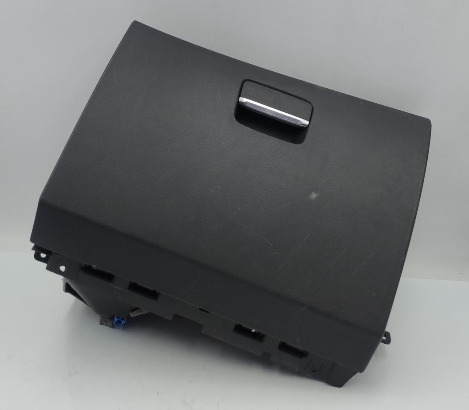 Cassetto vano portaoggetti