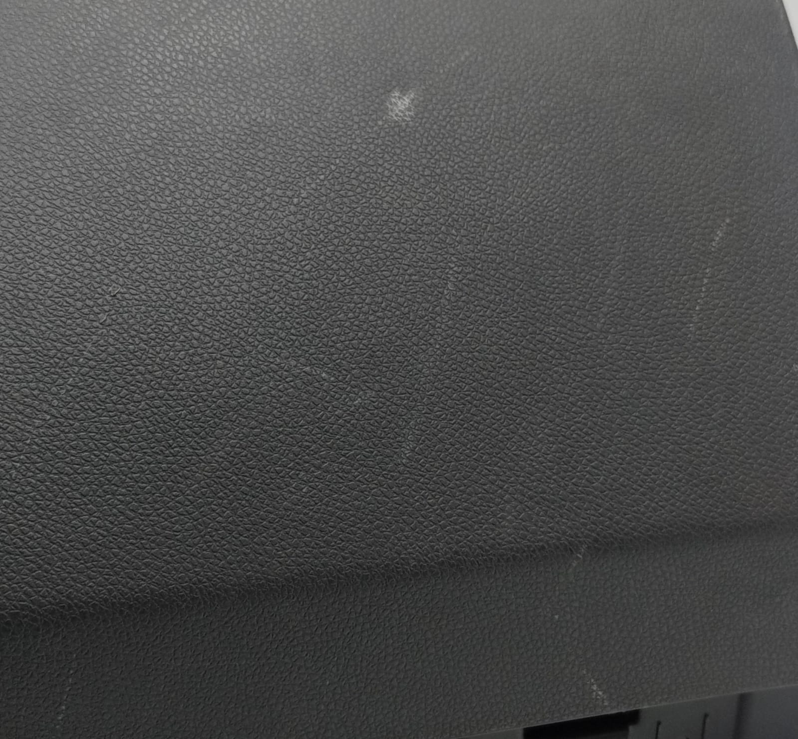 Cassetto vano portaoggetti