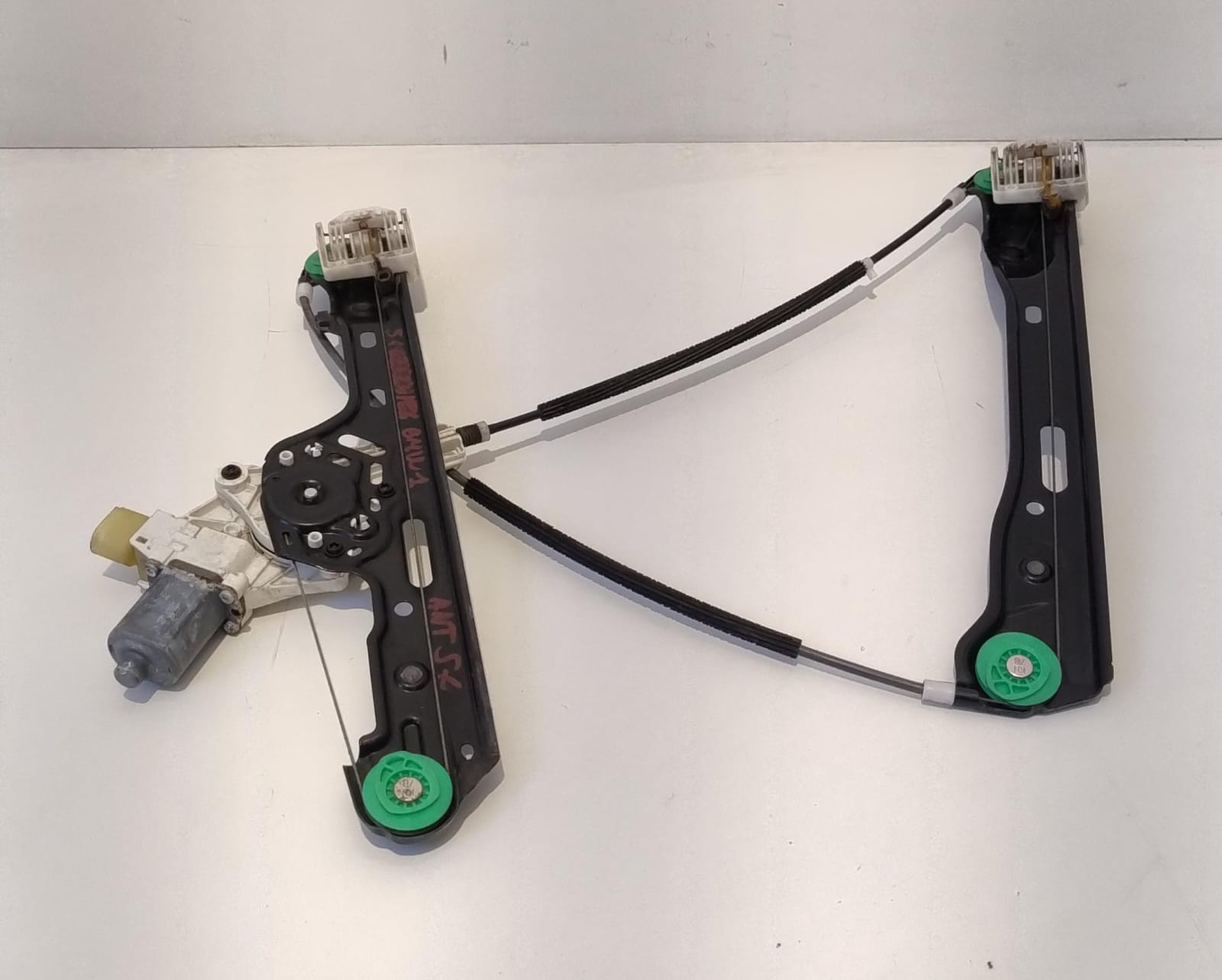 Alzacristallo elettr. porta ant. sx.