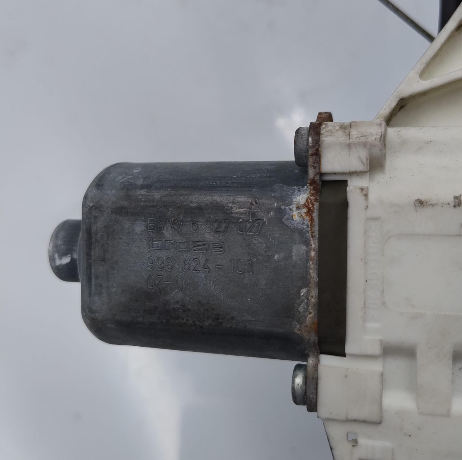 Alzacristallo elettr. porta ant. sx.