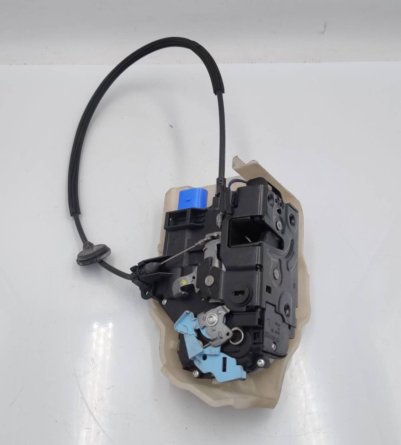 Serratura porta post. sx.