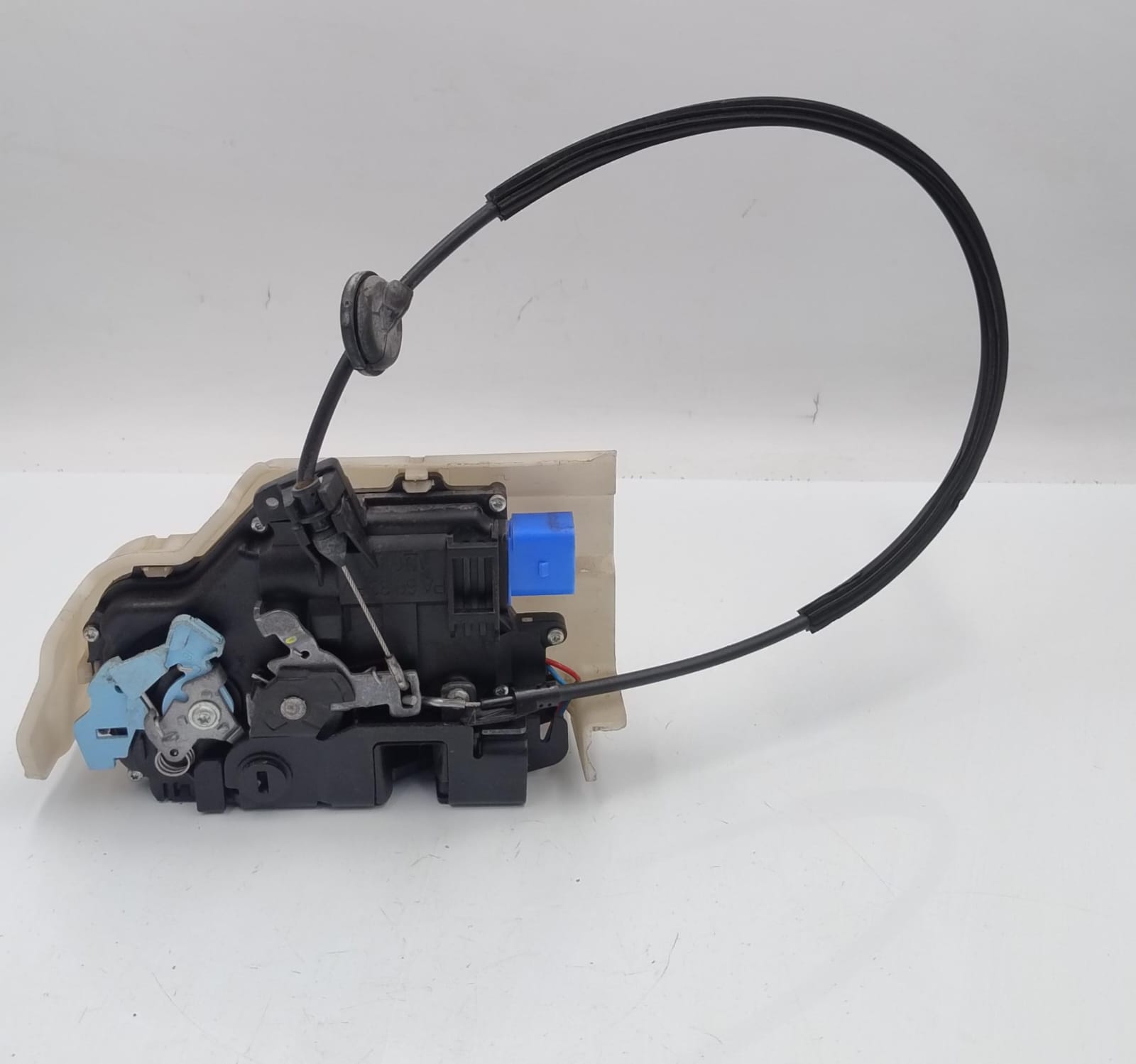 Serratura porta post. sx.