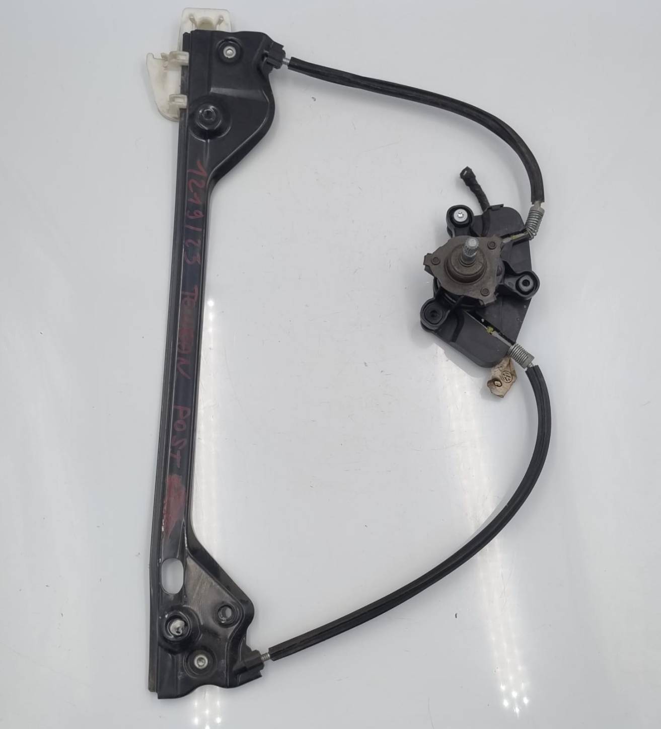 Alzacristallo manuale porta post. sx.