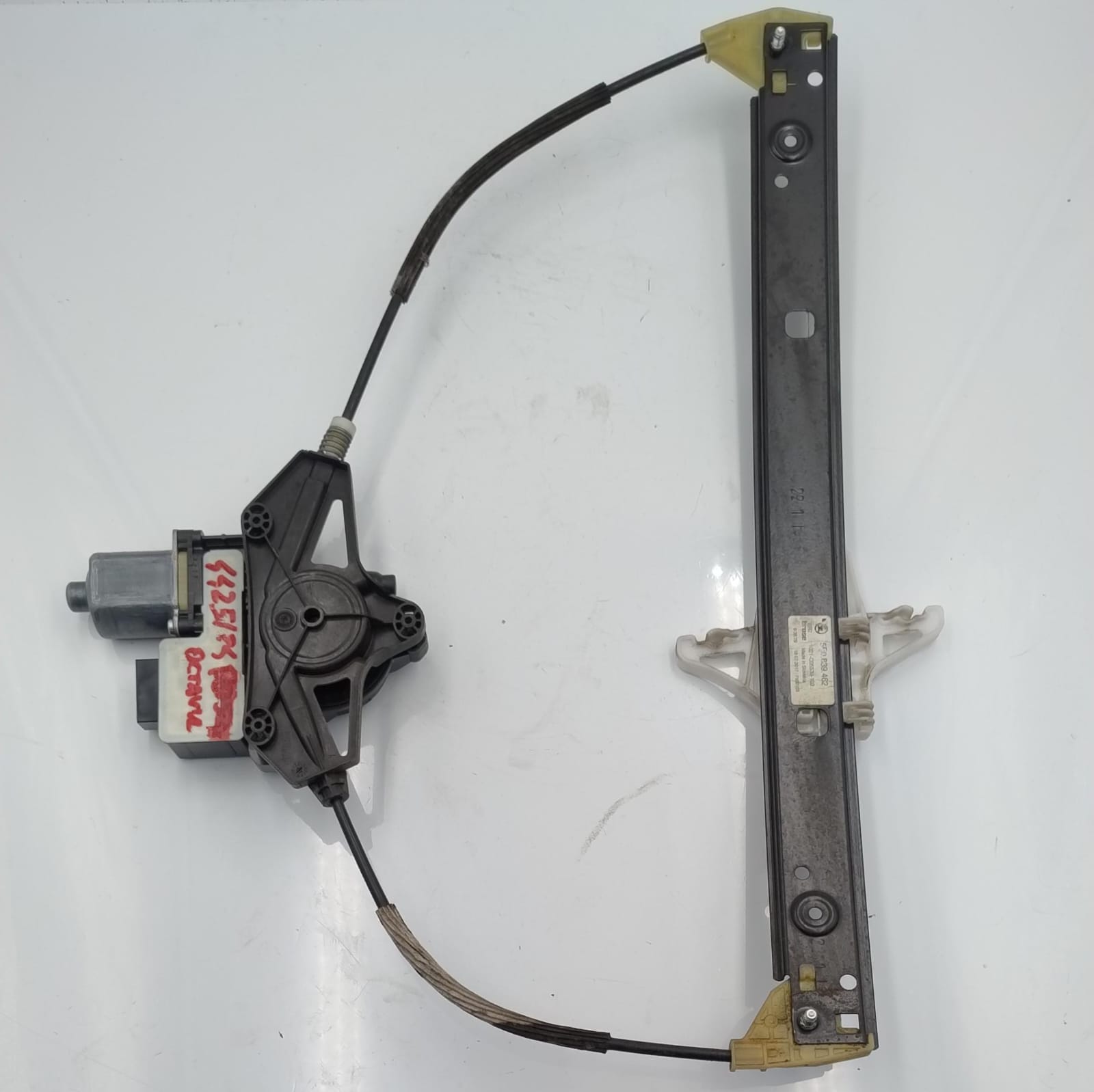 Alzacristallo elettr. porta post. dx.