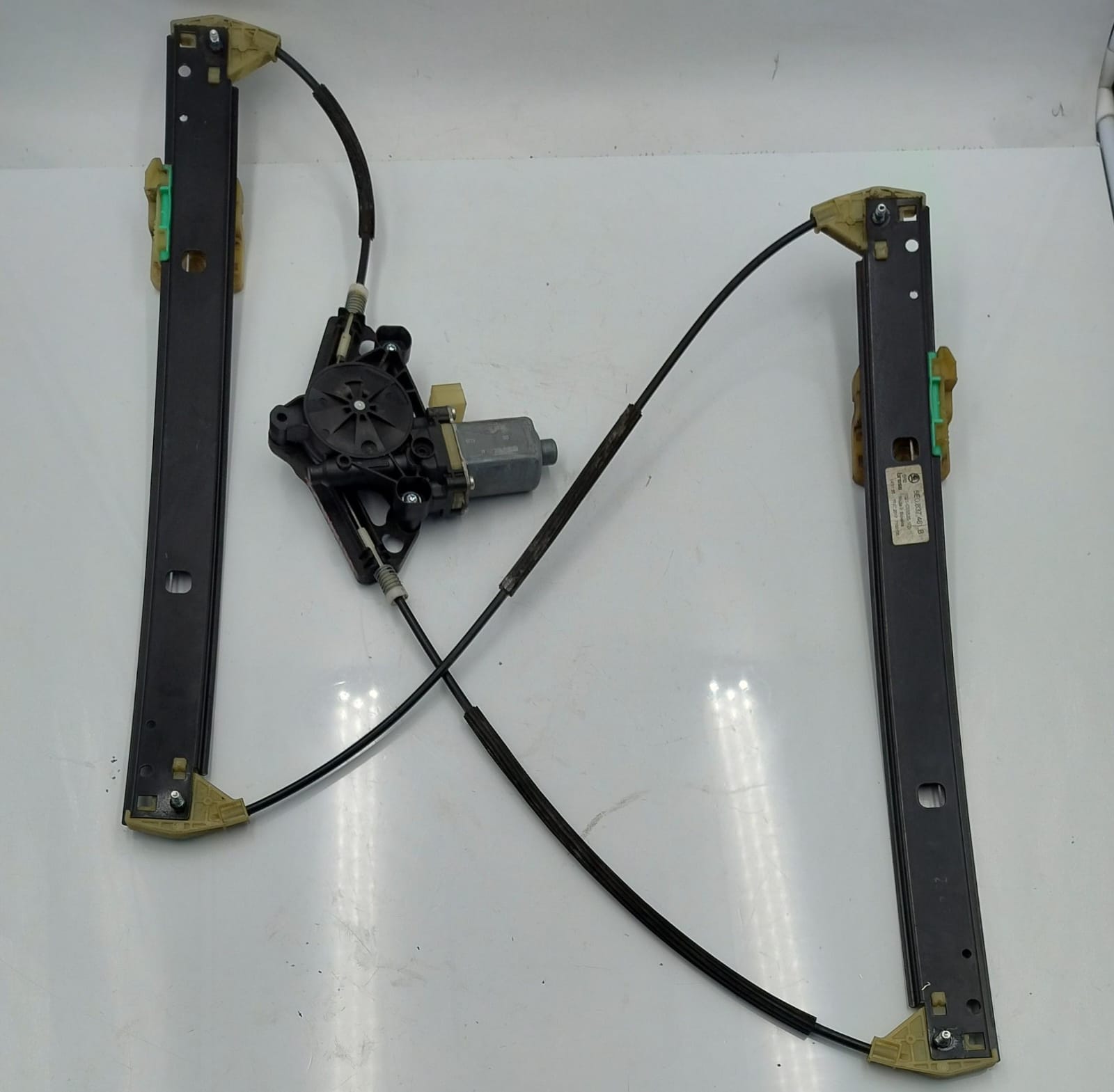 Alzacristallo elettr. porta ant. sx.