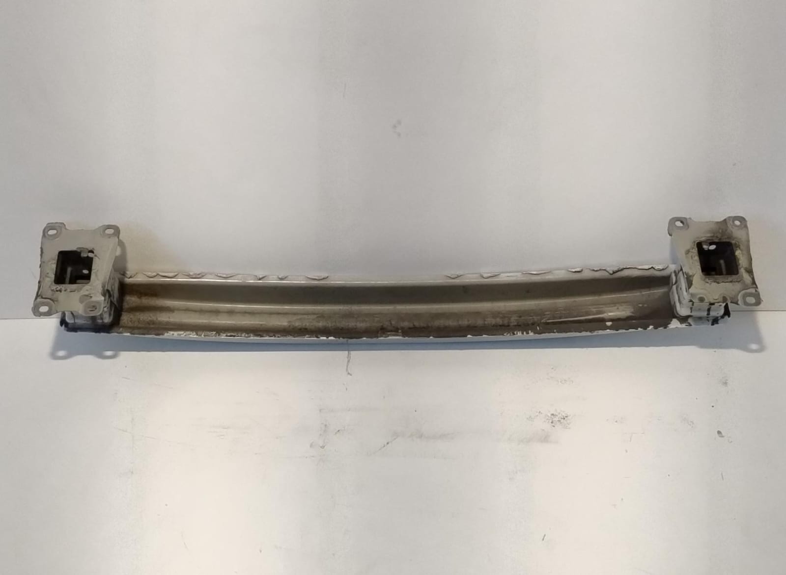 Traversa paraurti post.