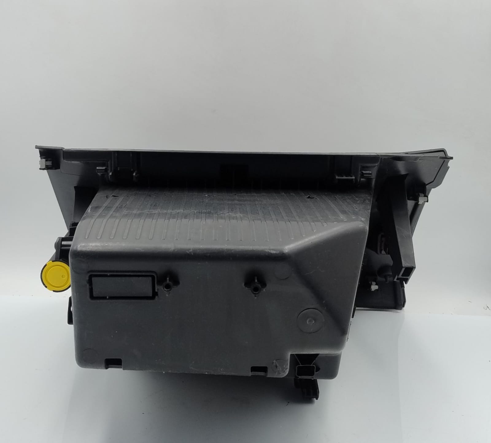 Cassetto vano portaoggetti