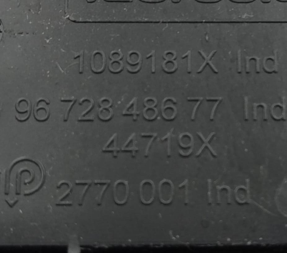 Bocchetta aria ant. console centr.