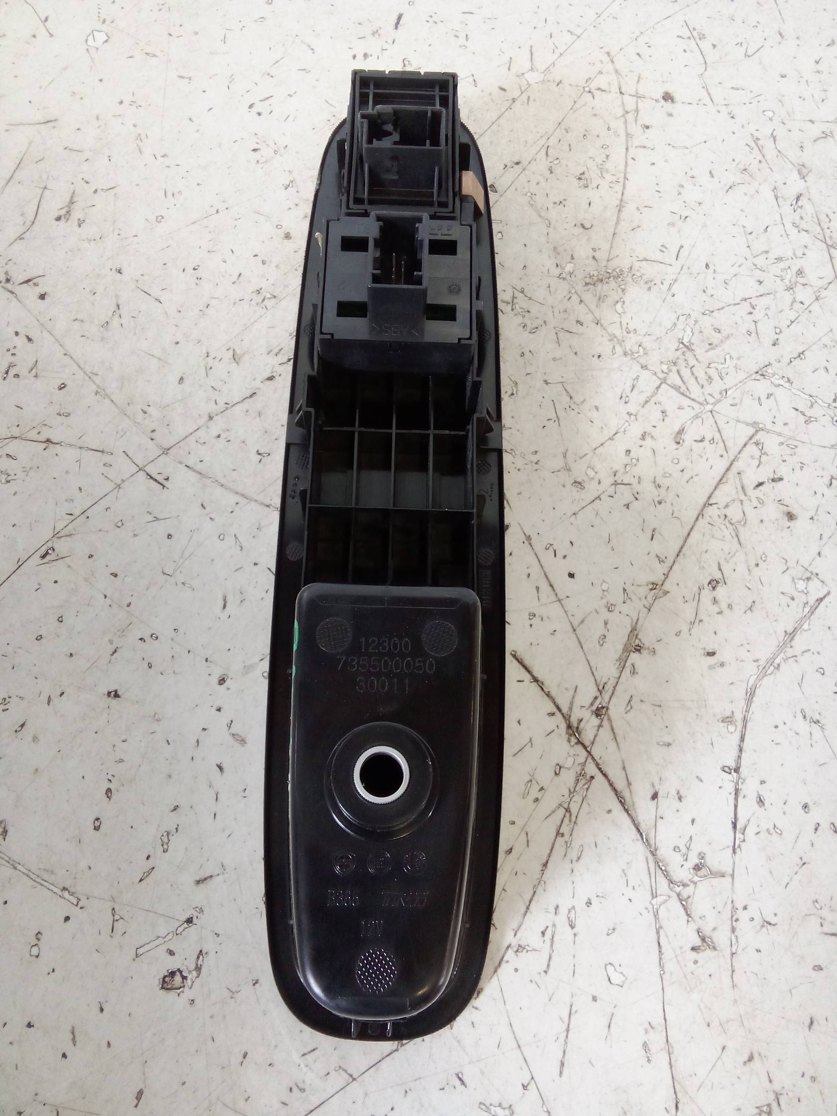 Blocco comandi alzacristalli e retrovisori est.