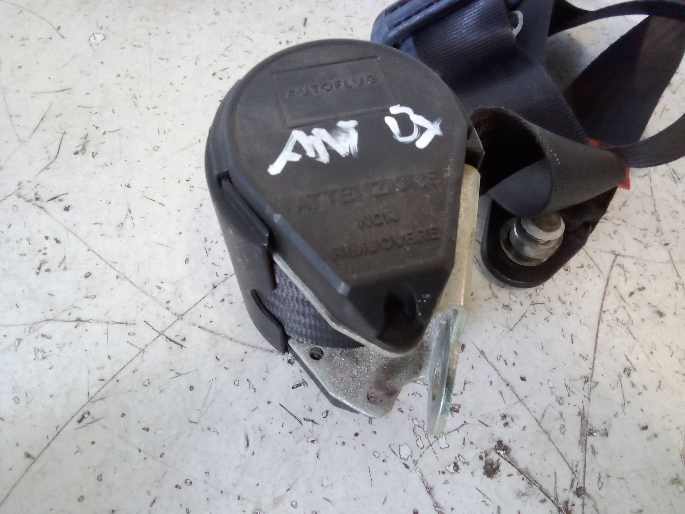 Cintura di sicurezza ant. sx.