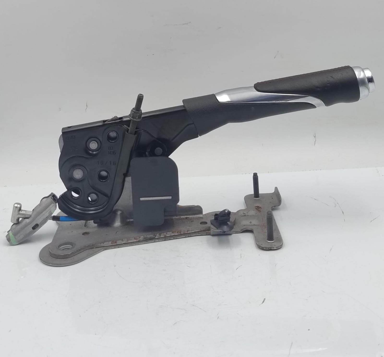 Leva freno stazionamento