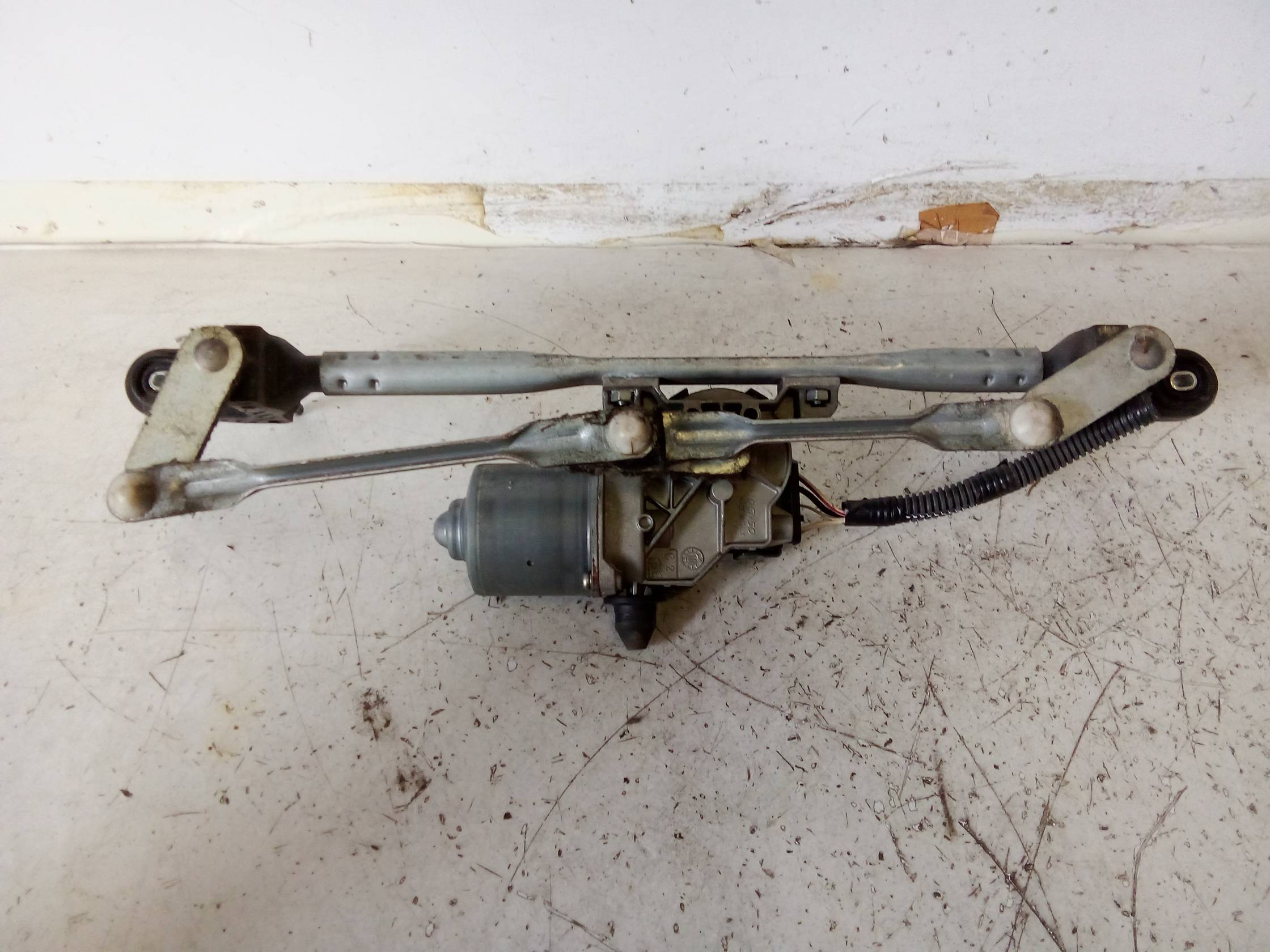 Meccanismo tergiparabrezza con motorino