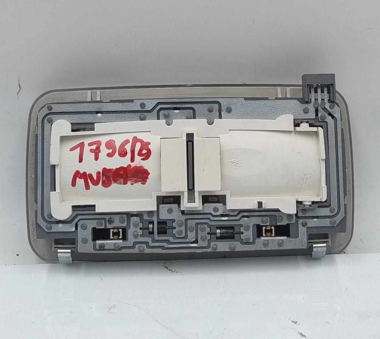 Plafoniera luci interna abitacolo